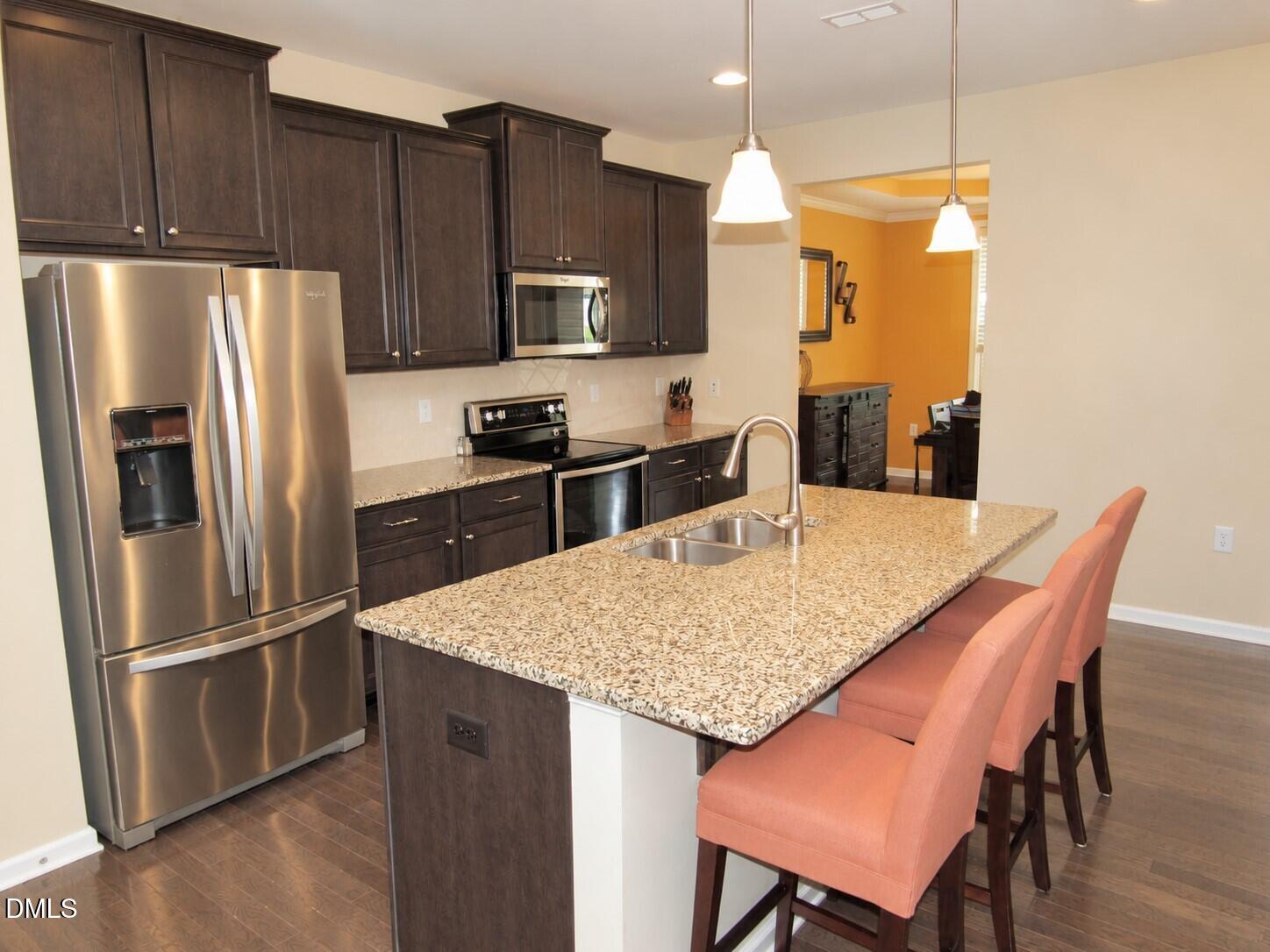 124 Putters Court Property Photo 8