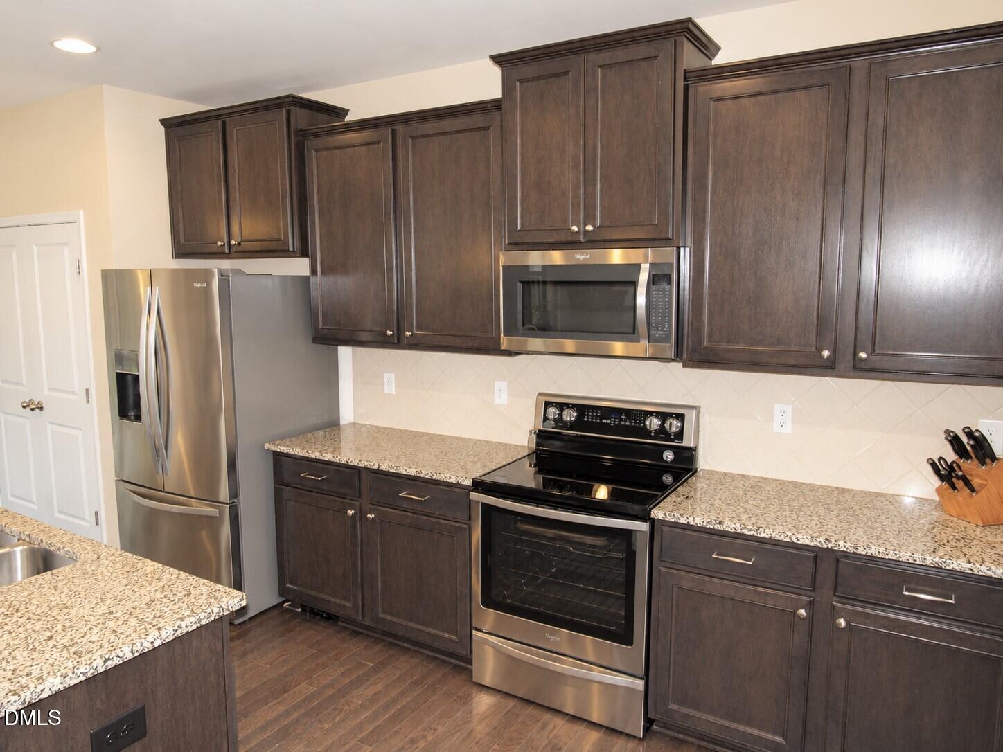 124 Putters Court Property Photo 9