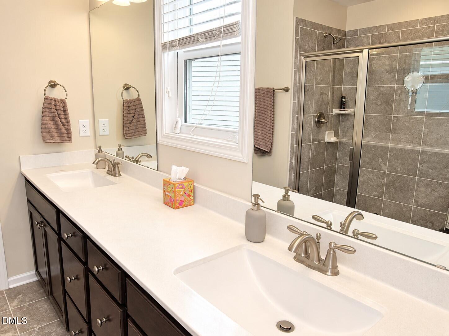 124 Putters Court Property Photo 22