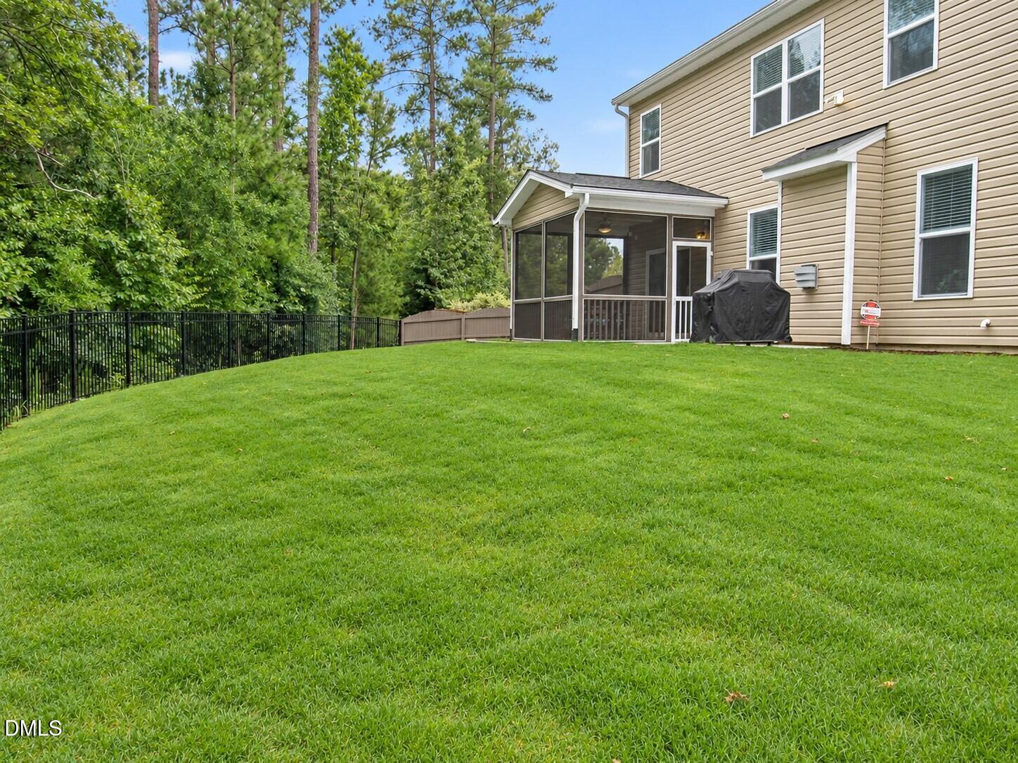124 Putters Court Property Photo 33