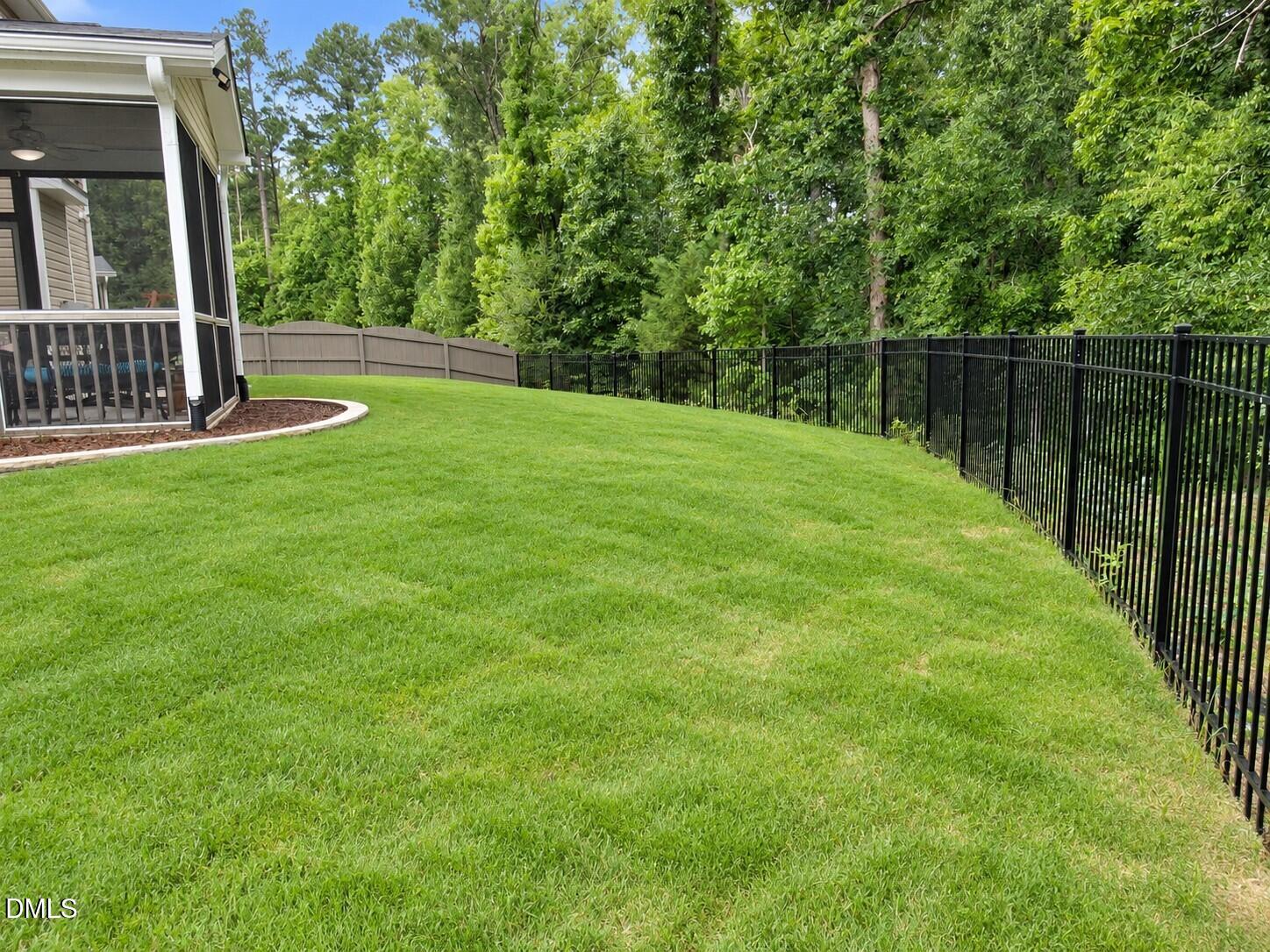 124 Putters Court Property Photo 34