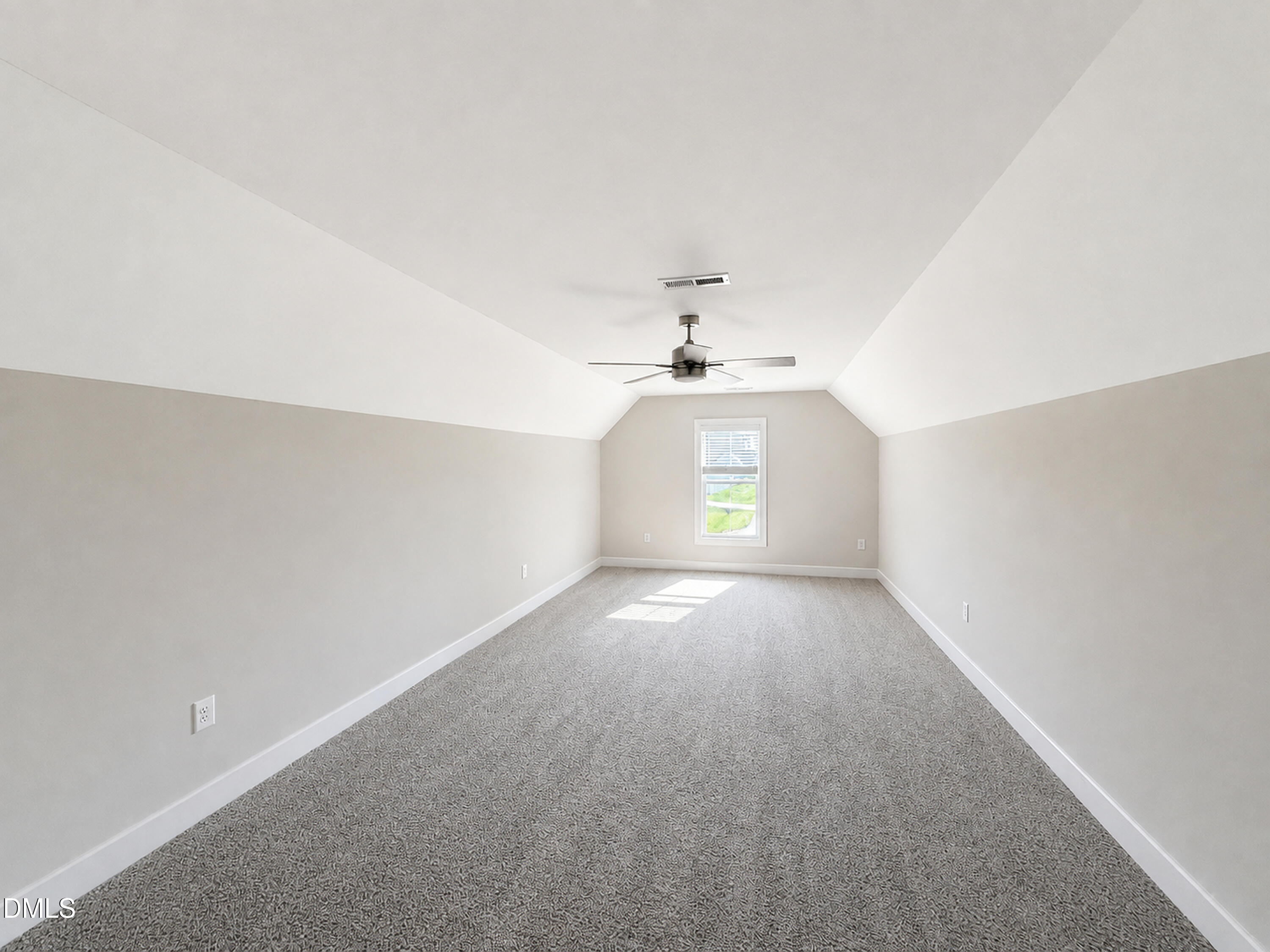 88 Beanie Court (31) Property Photo 12