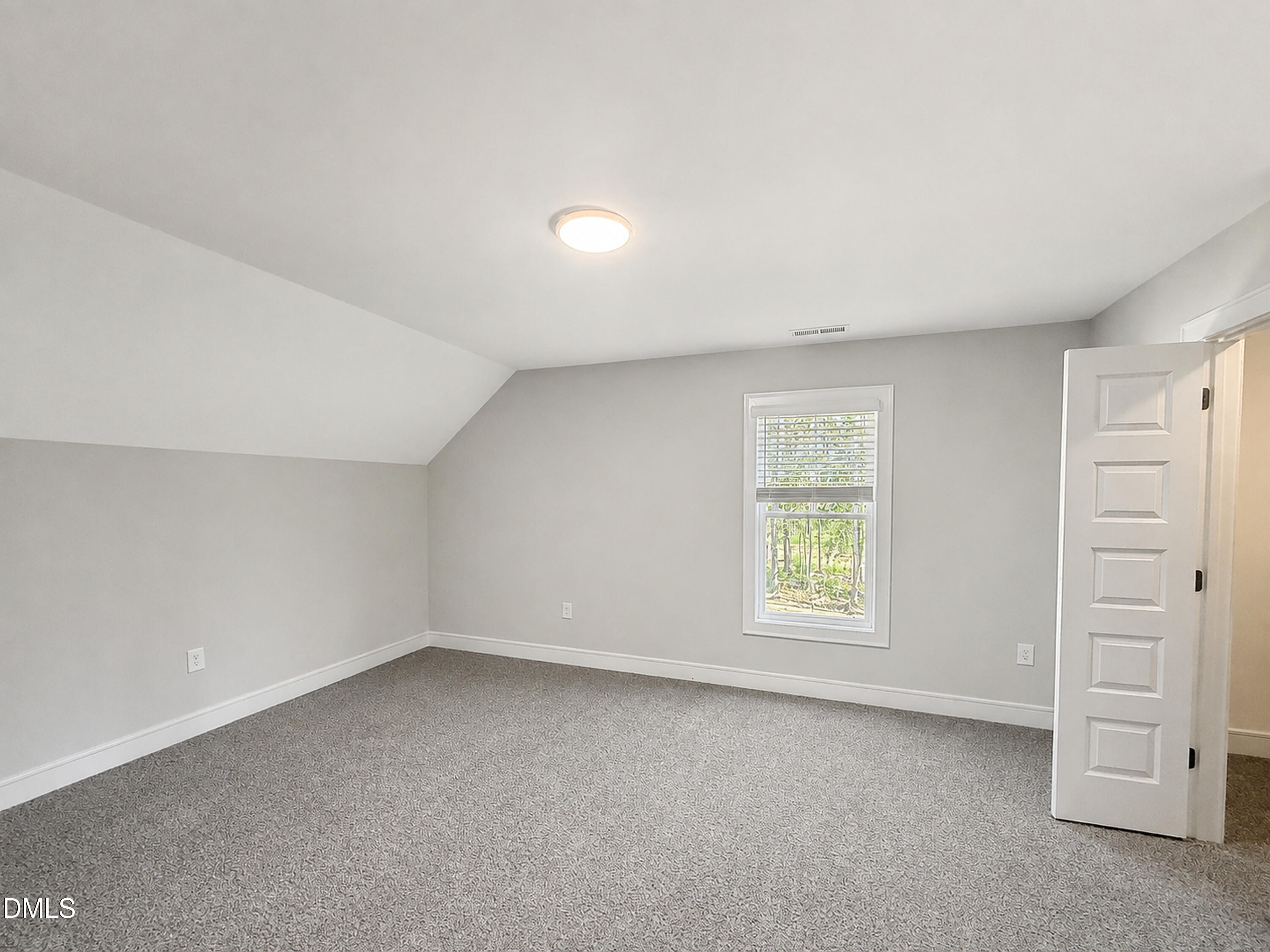 88 Beanie Court (31) Property Photo 13