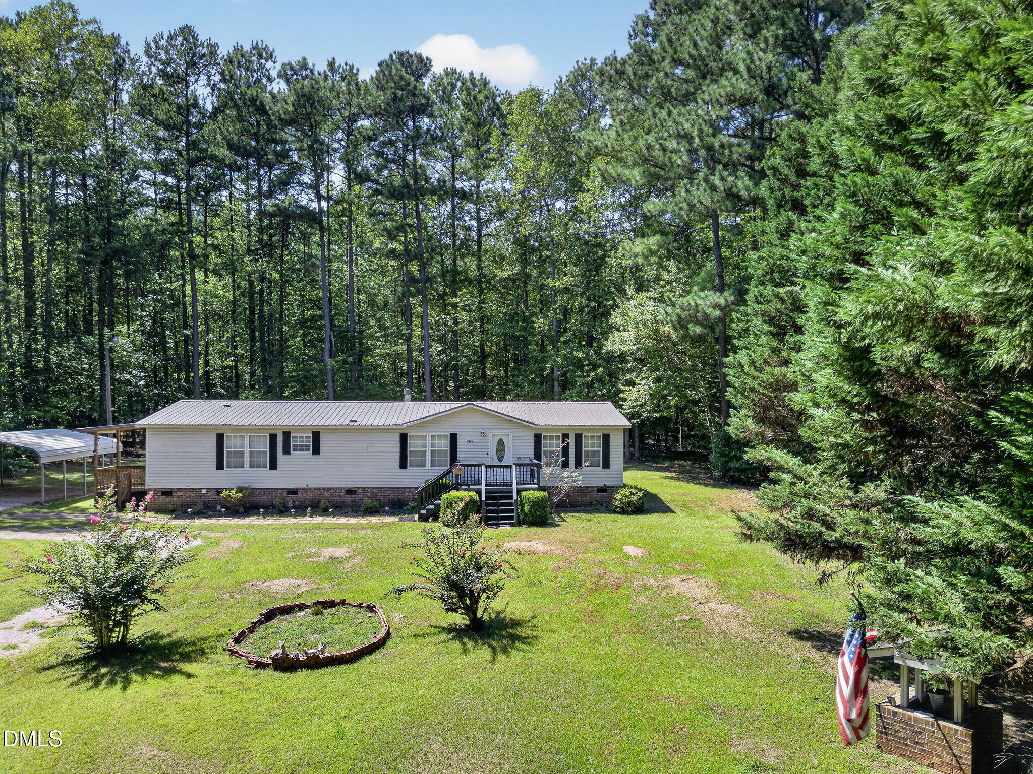 7026 Southern Court Property Photo 1