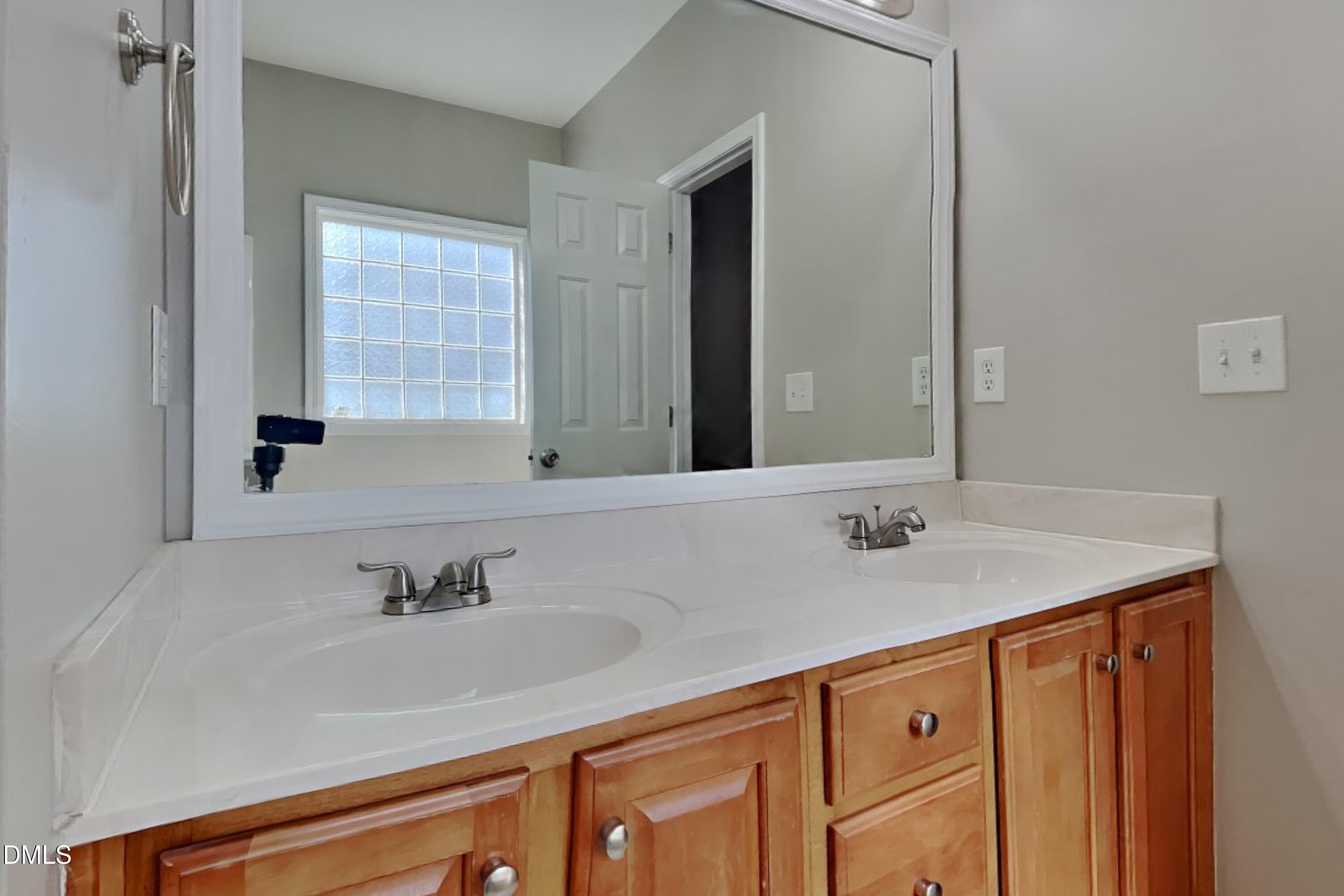 308 Collinsworth Drive Property Photo 8
