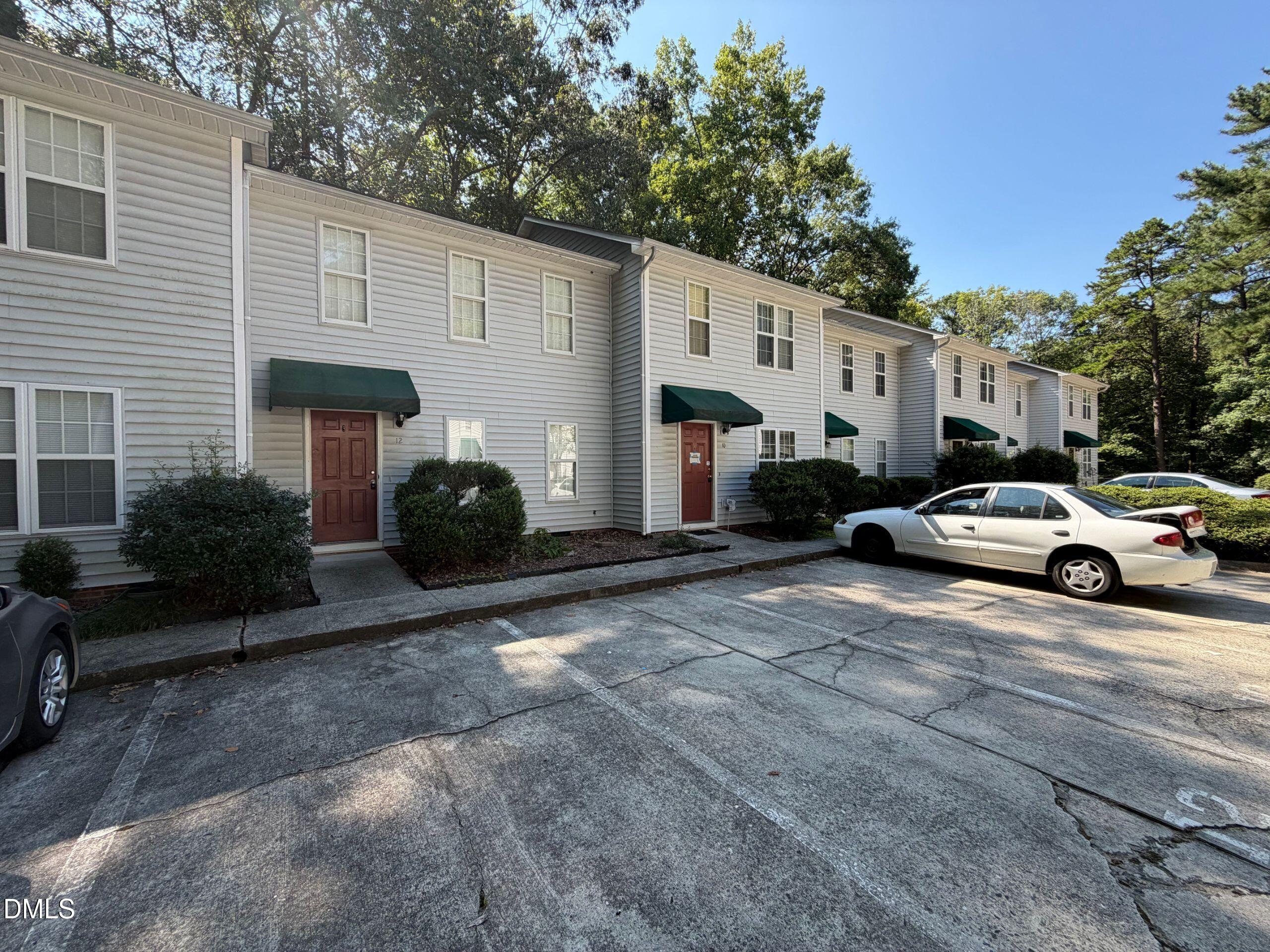 12 Mandy Court Property Photo 1