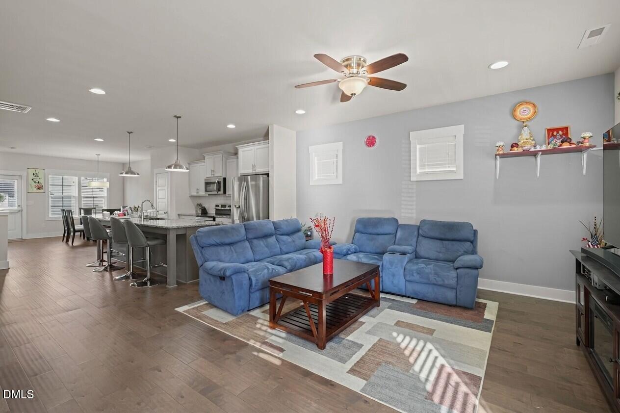 781 Fireball Court Property Photo 5