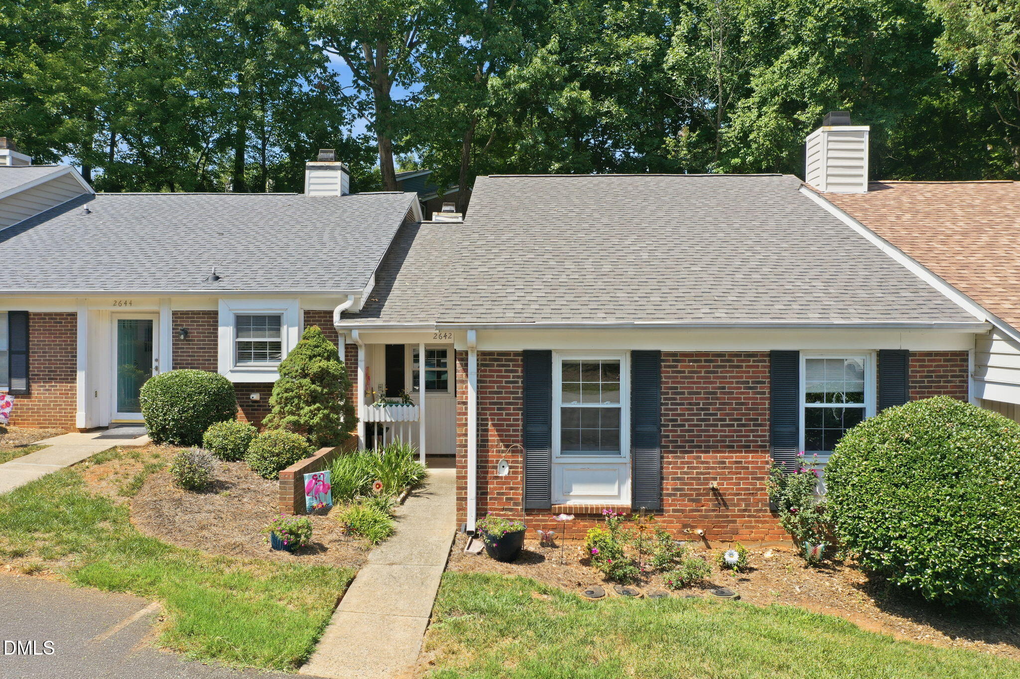 2642 Cottage Place Property Photo 1