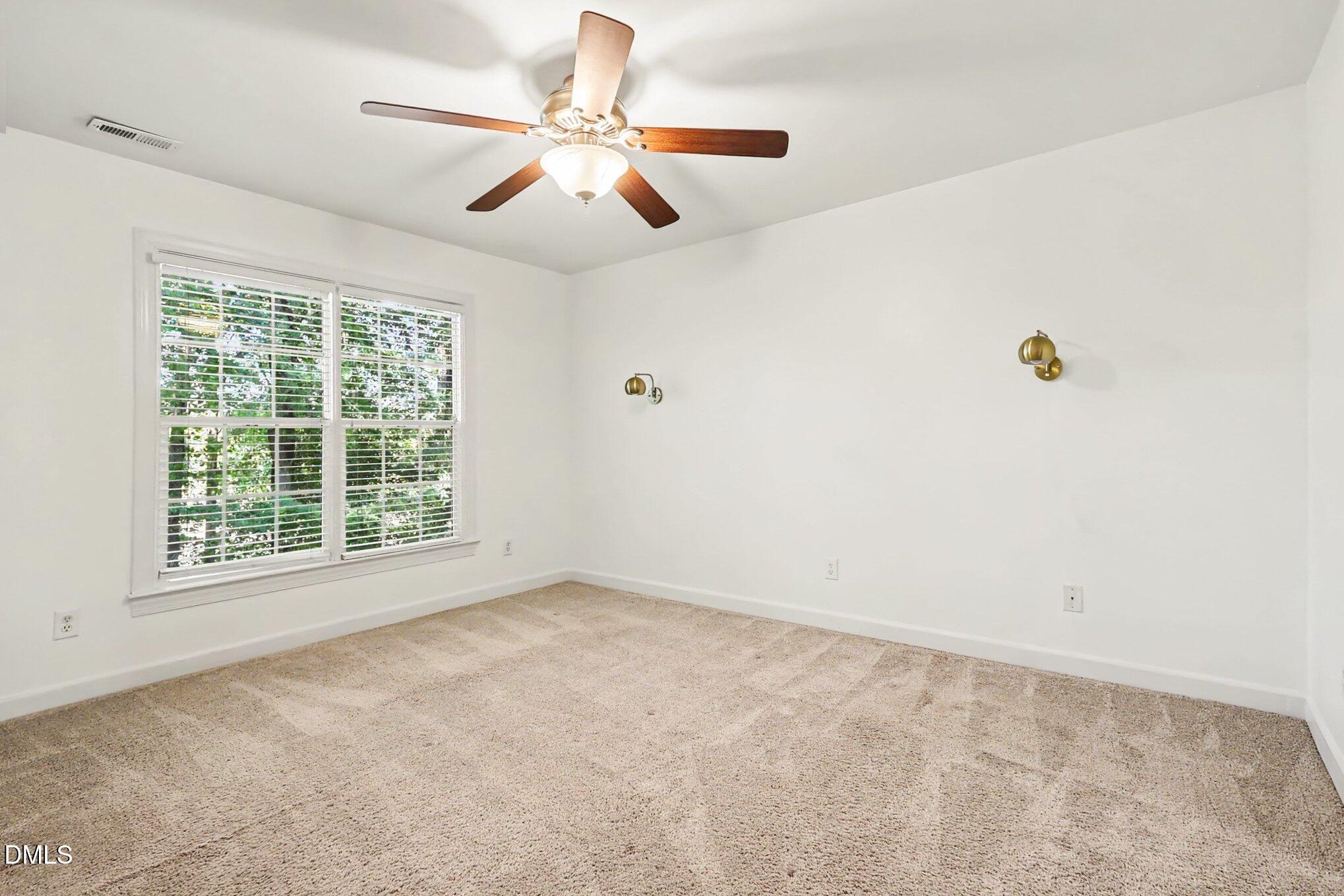 2243 Bellaire Avenue Property Photo 20