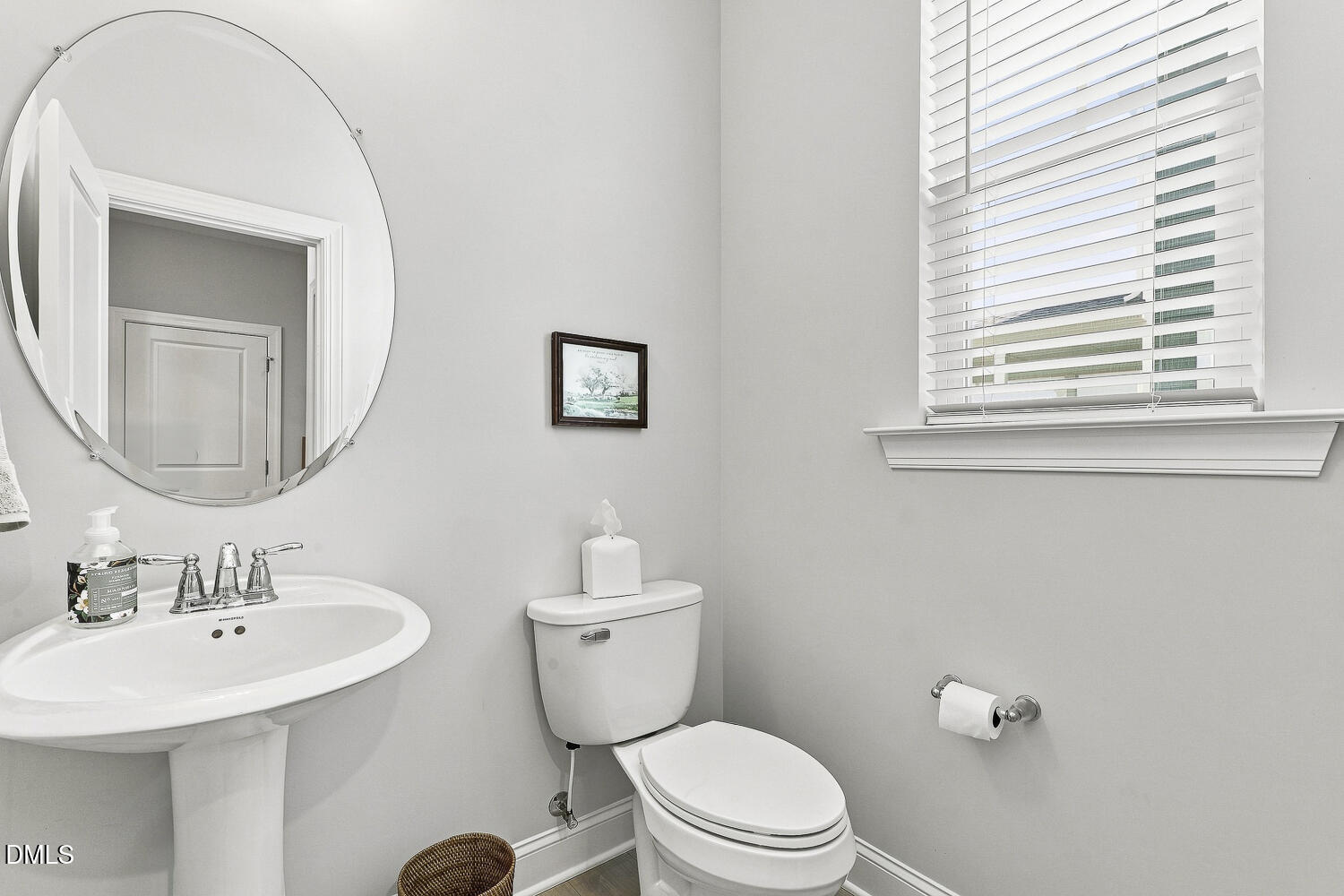 312 Faxton Way Property Photo 20
