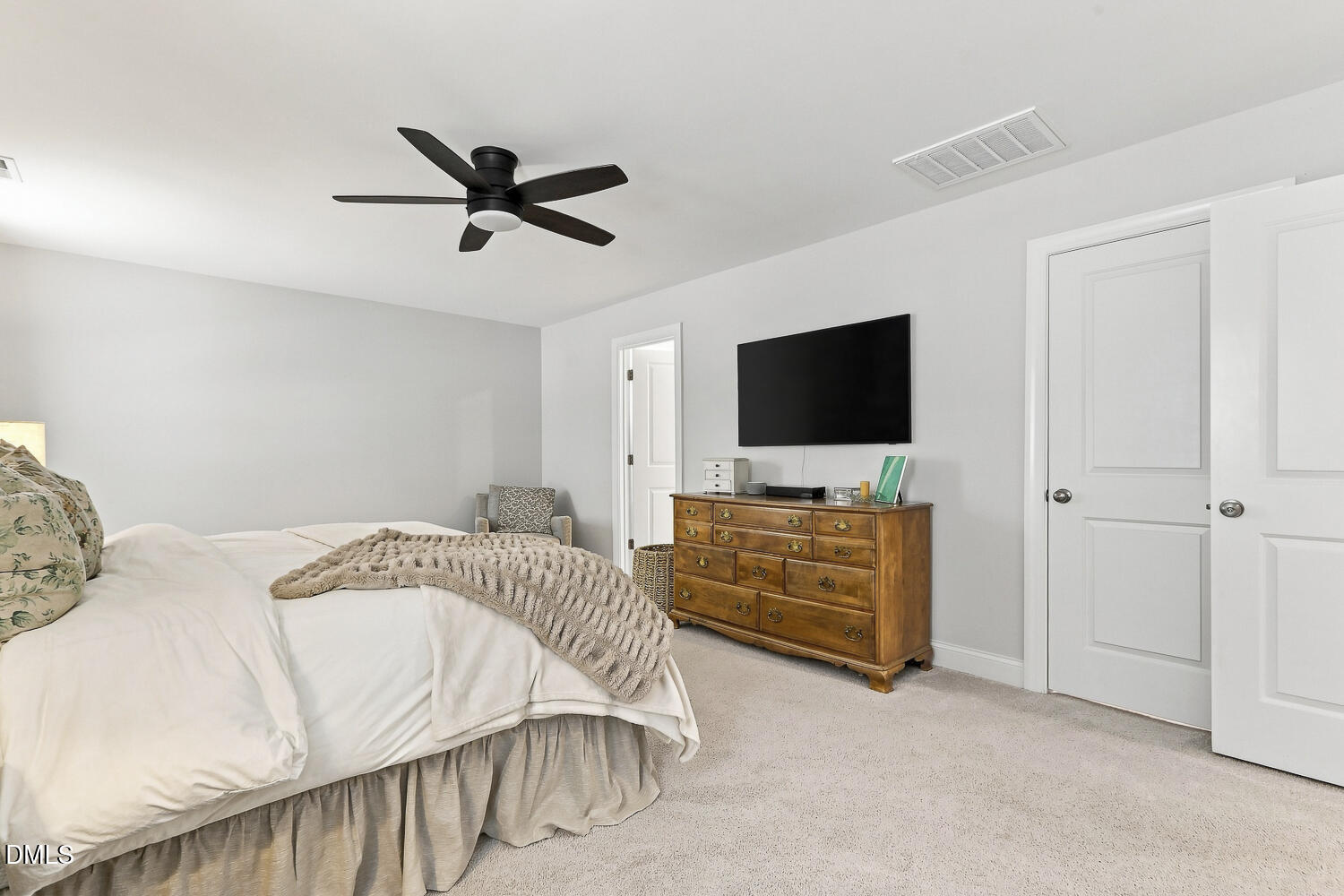 312 Faxton Way Property Photo 29