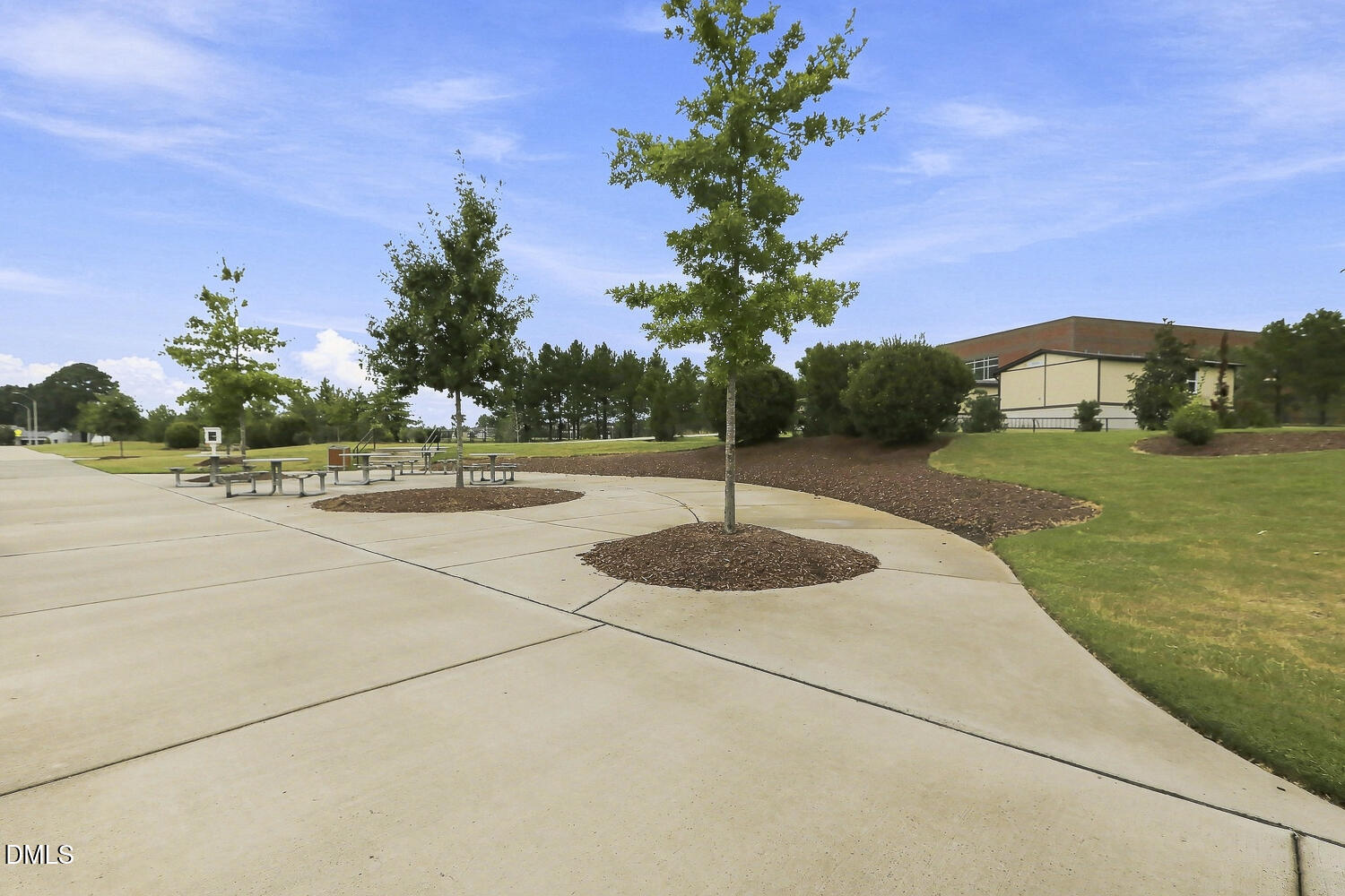 312 Faxton Way Property Photo 48