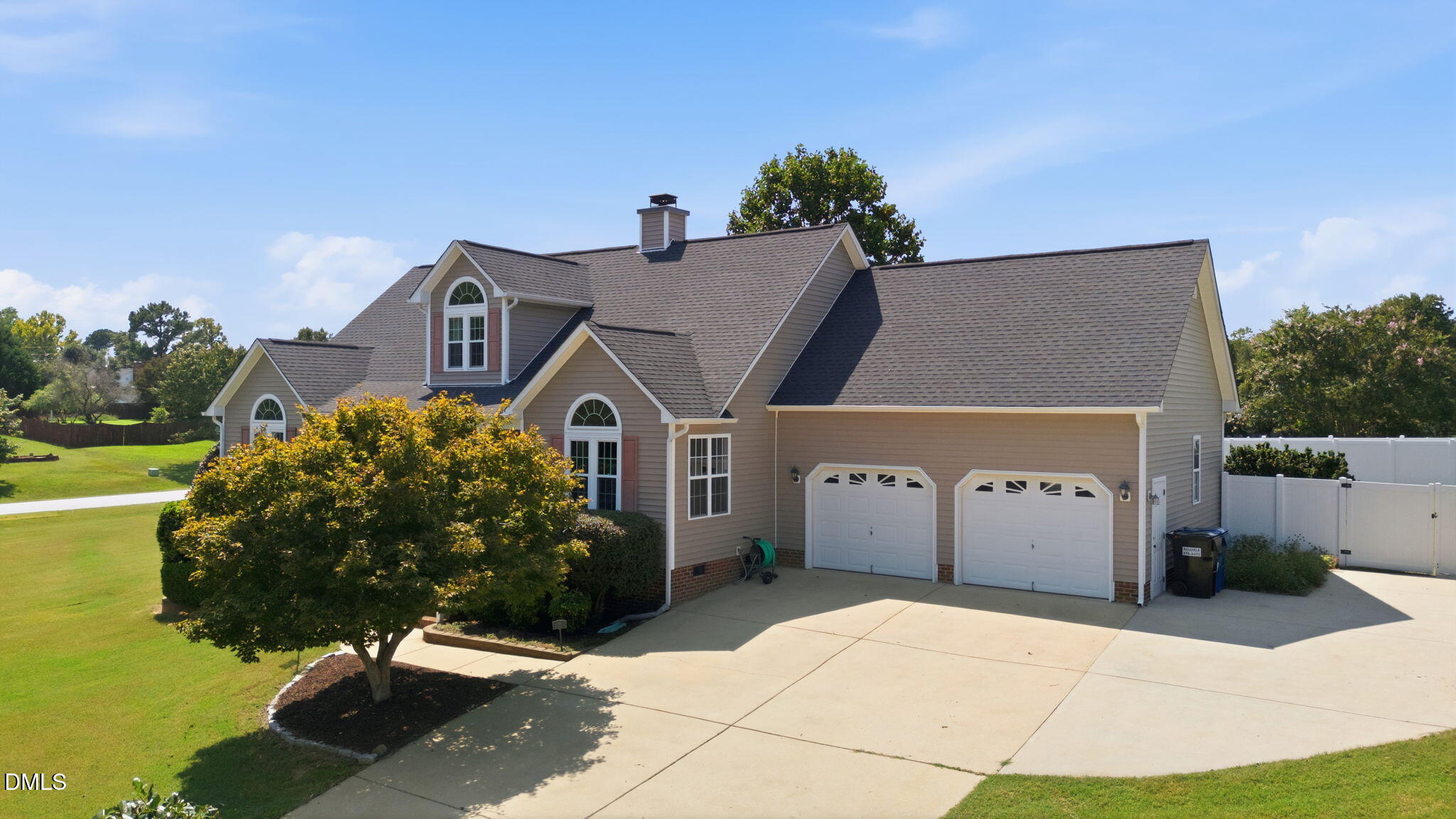 7328 Blannie Farms Lane Property Photo 4