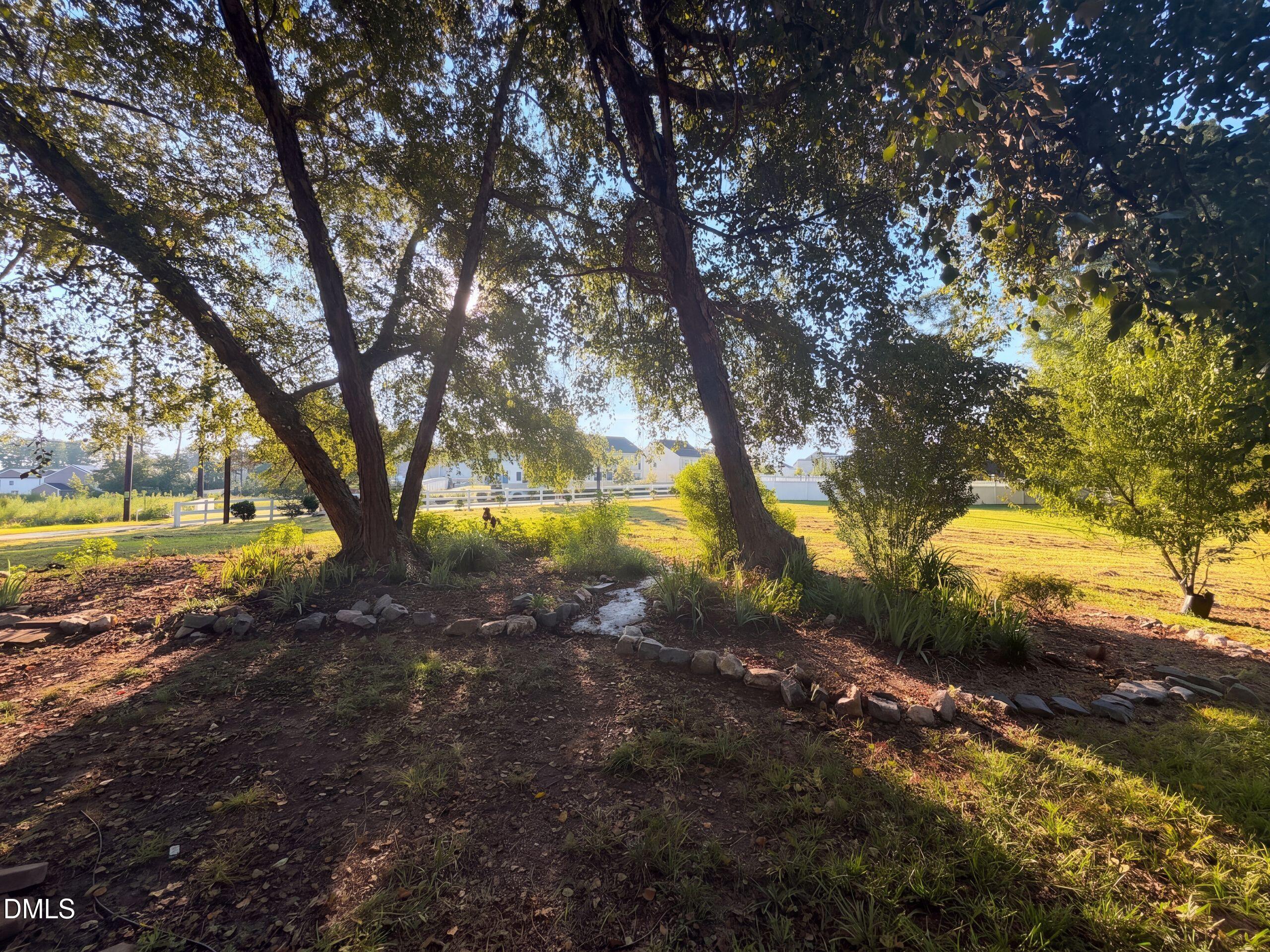 104 Rocktree Court Property Photo 19