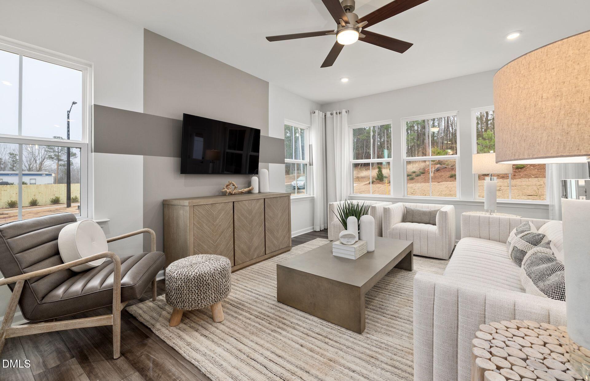 2857 Rodeo Court Property Photo 7