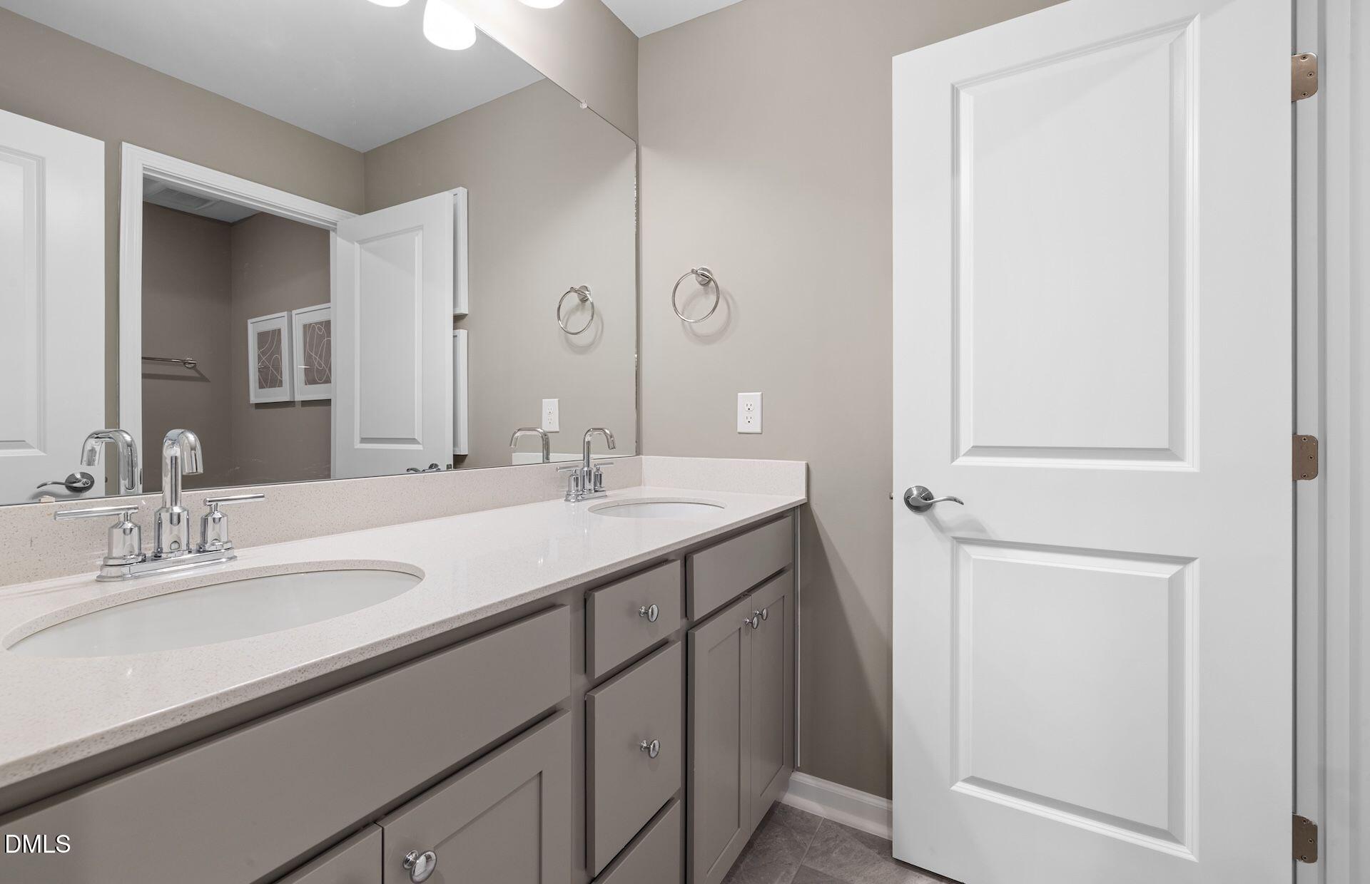 2857 Rodeo Court Property Photo 12