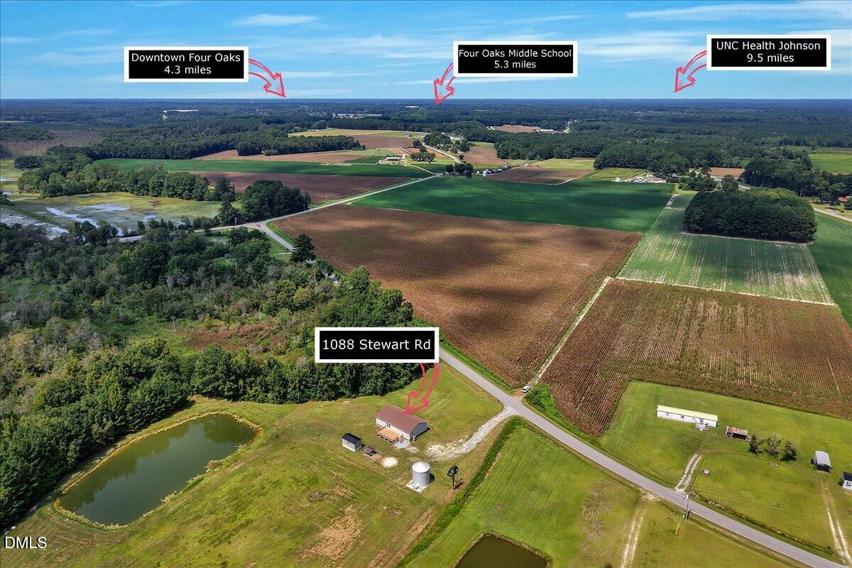 1088 Stewart Road Property Photo 5
