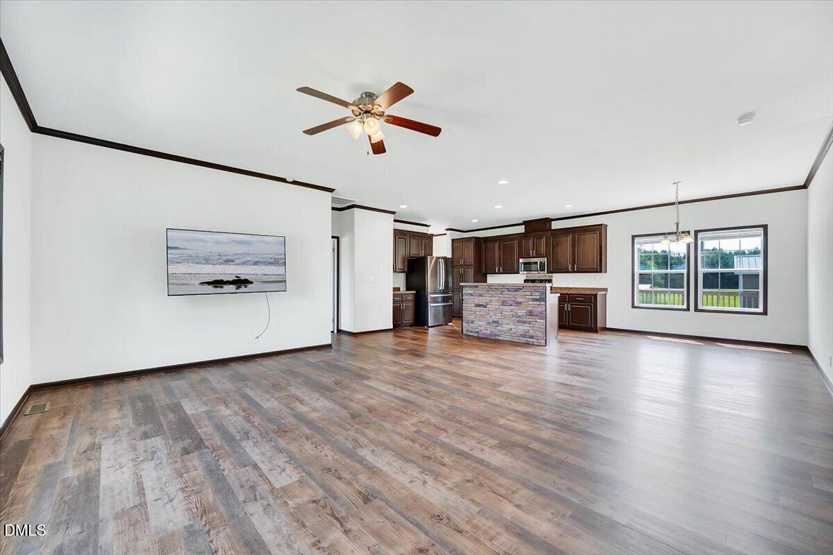 1088 Stewart Road Property Photo 8