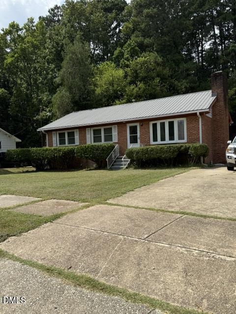 824 Cooper Road Property Photo 4