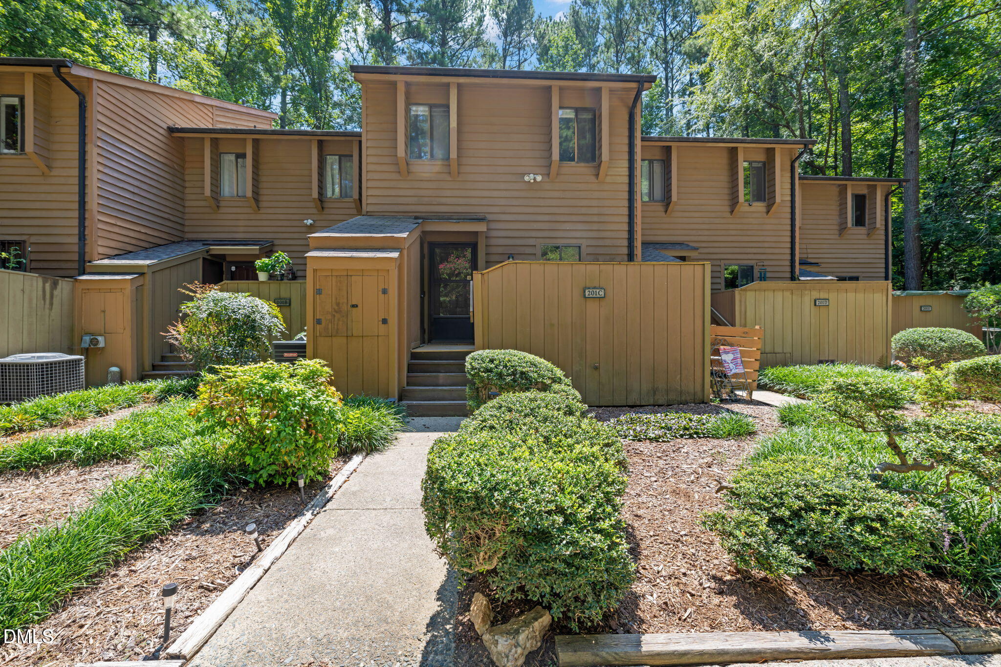 201 Estes Drive C Property Photo 1