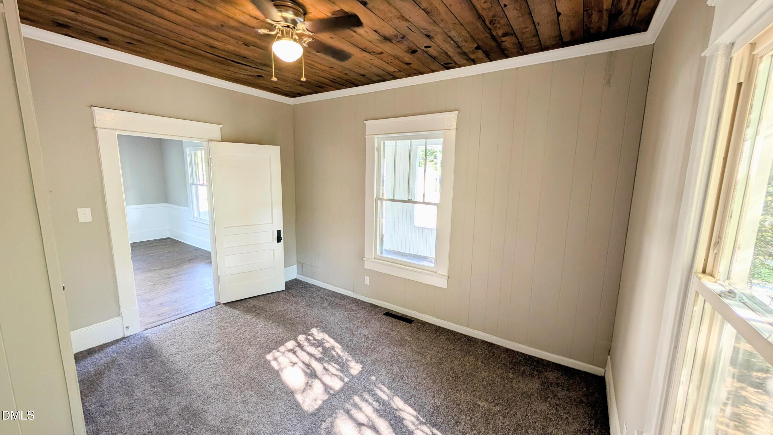 621 Harris Street Property Photo 10
