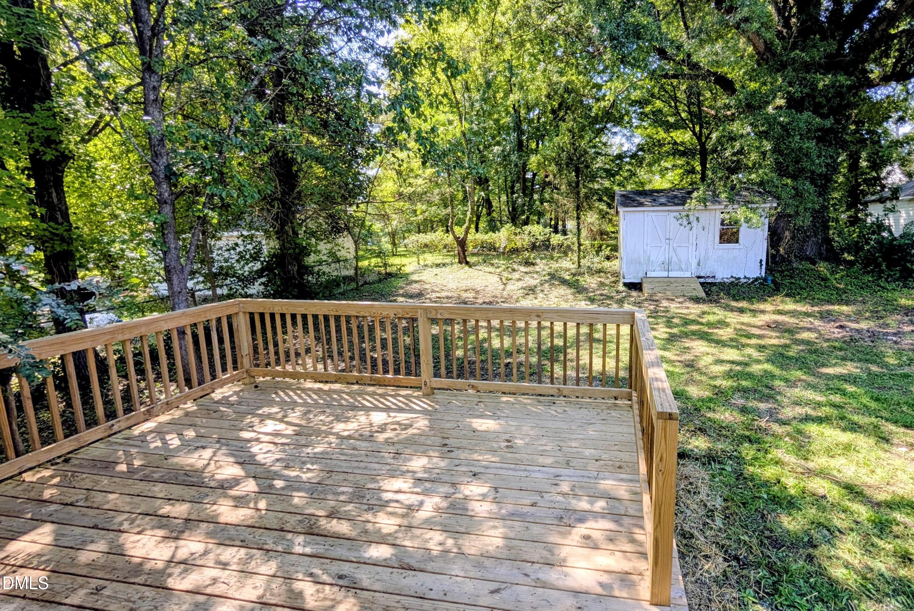 621 Harris Street Property Photo 28
