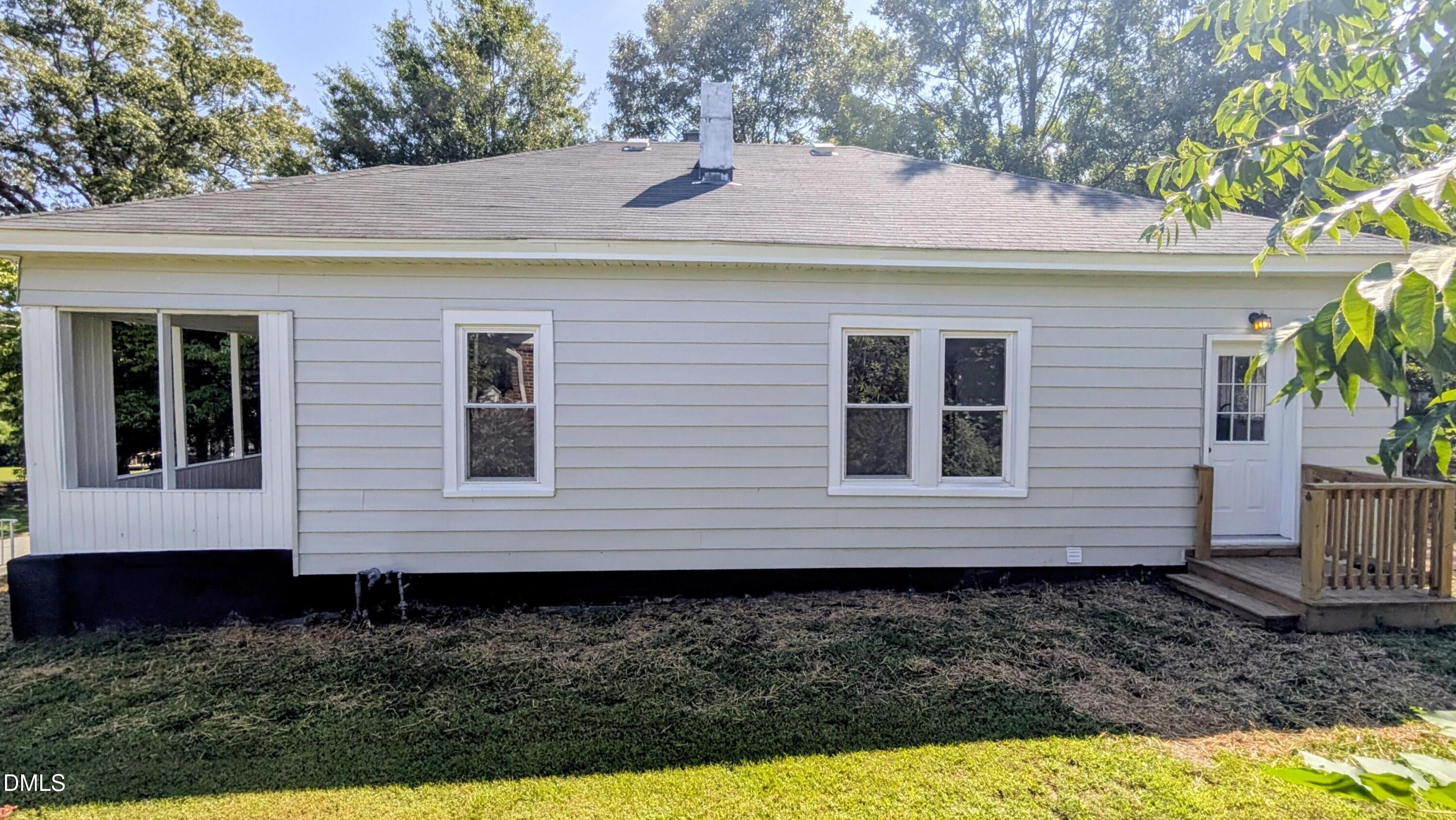 621 Harris Street Property Photo 31