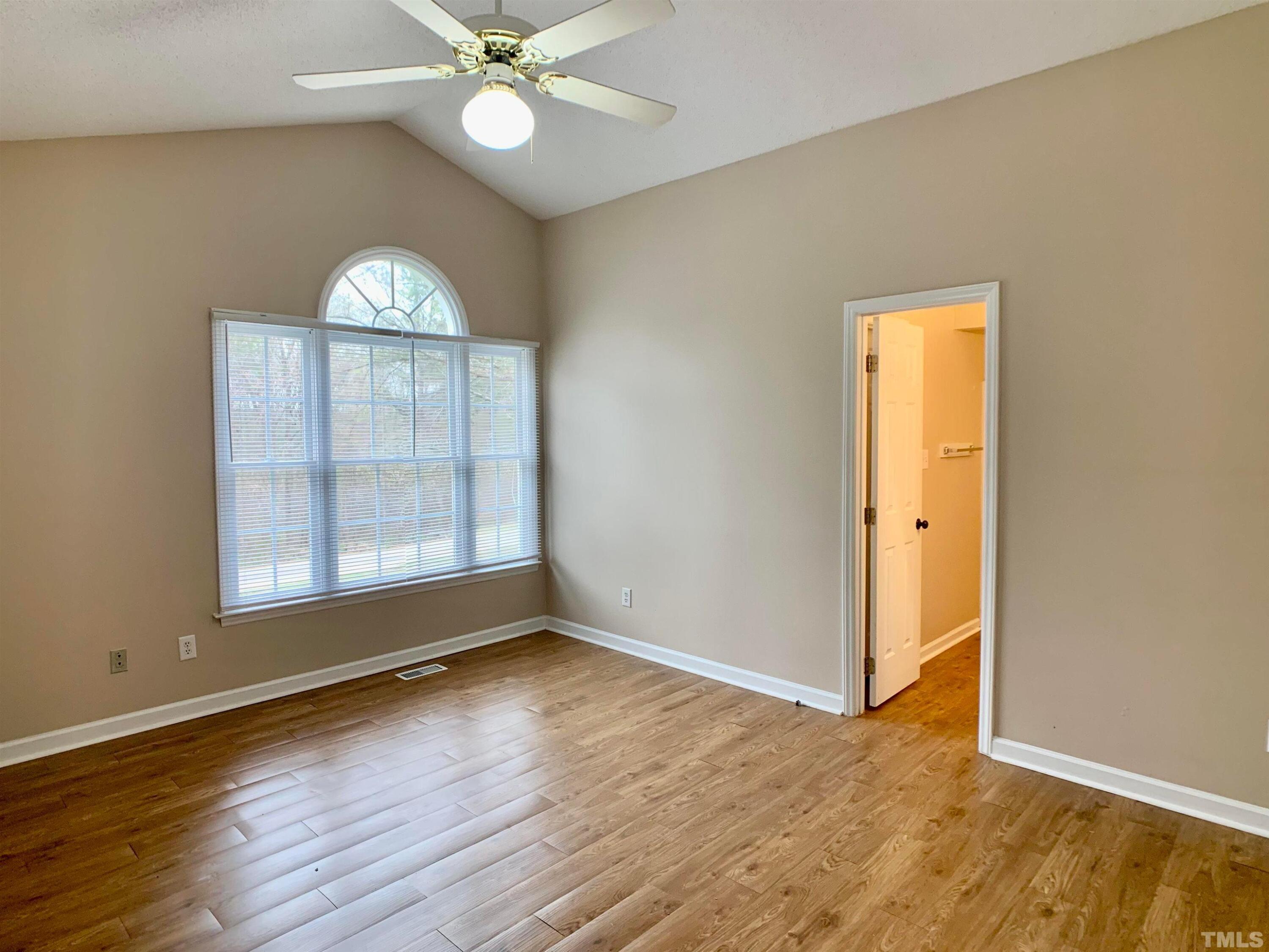 516 Contessa Court Property Photo 11