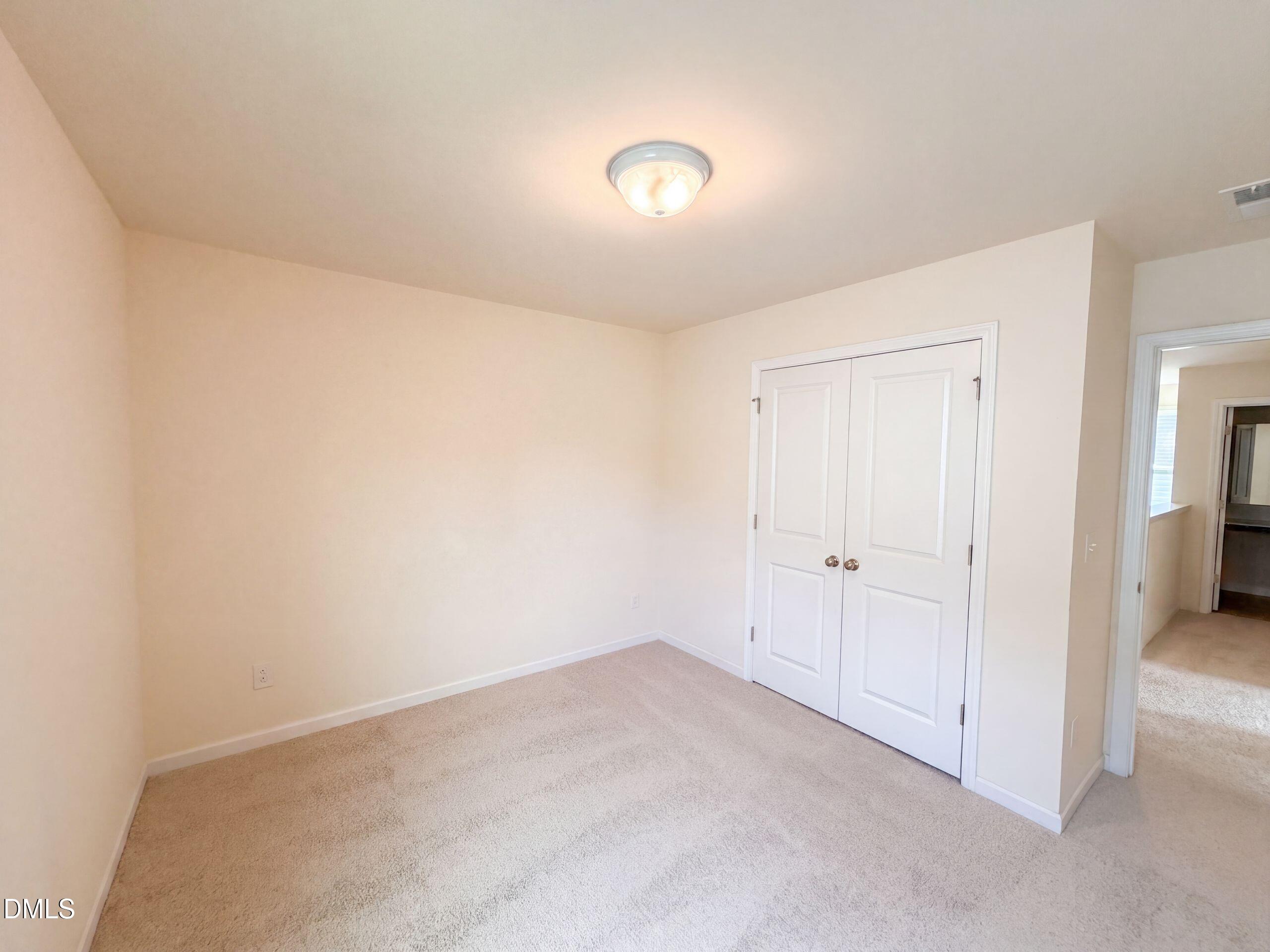 913 Peninsula Place Property Photo 10