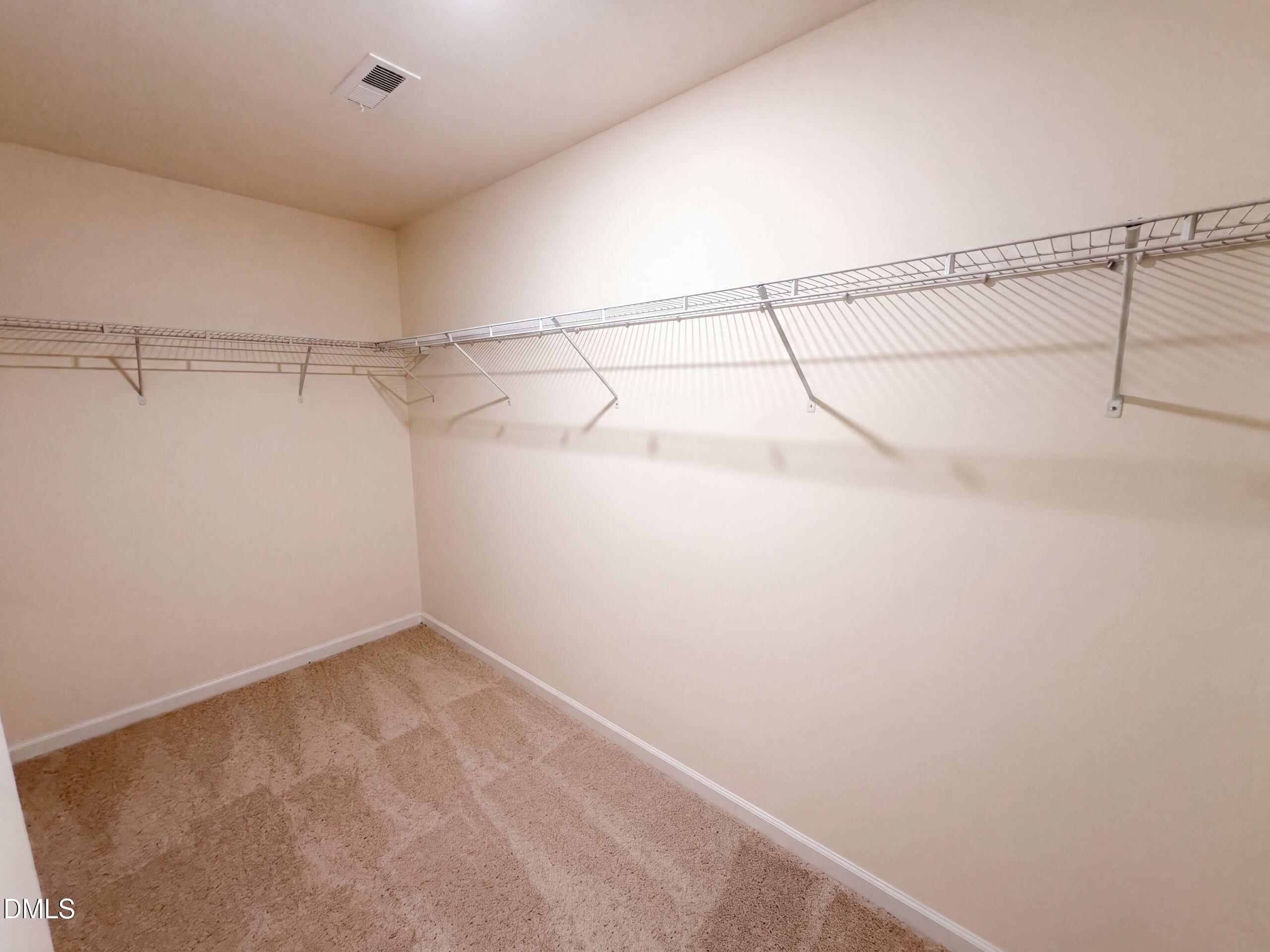 913 Peninsula Place Property Photo 11