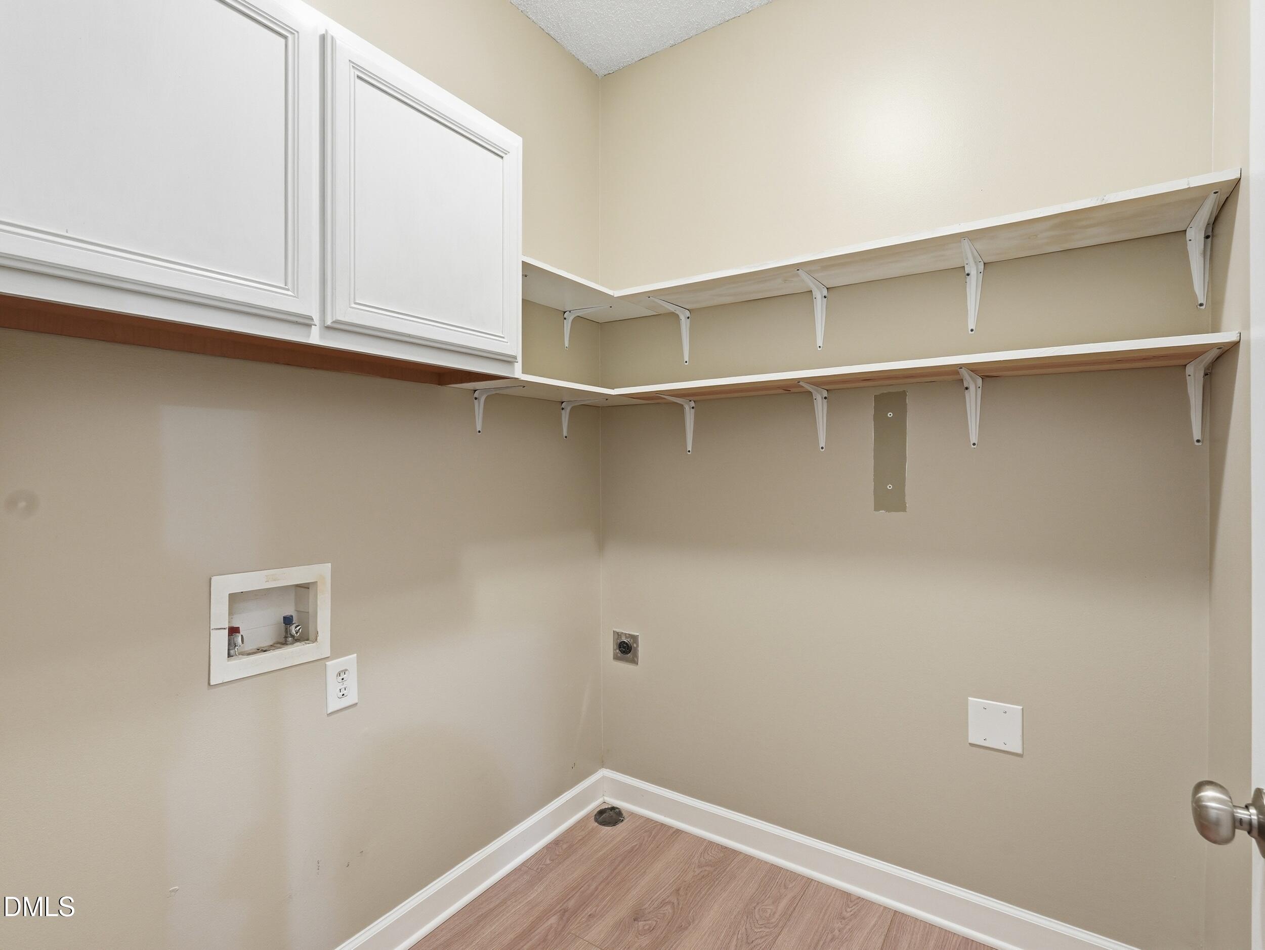 140 Oak Creek Drive Property Photo 20
