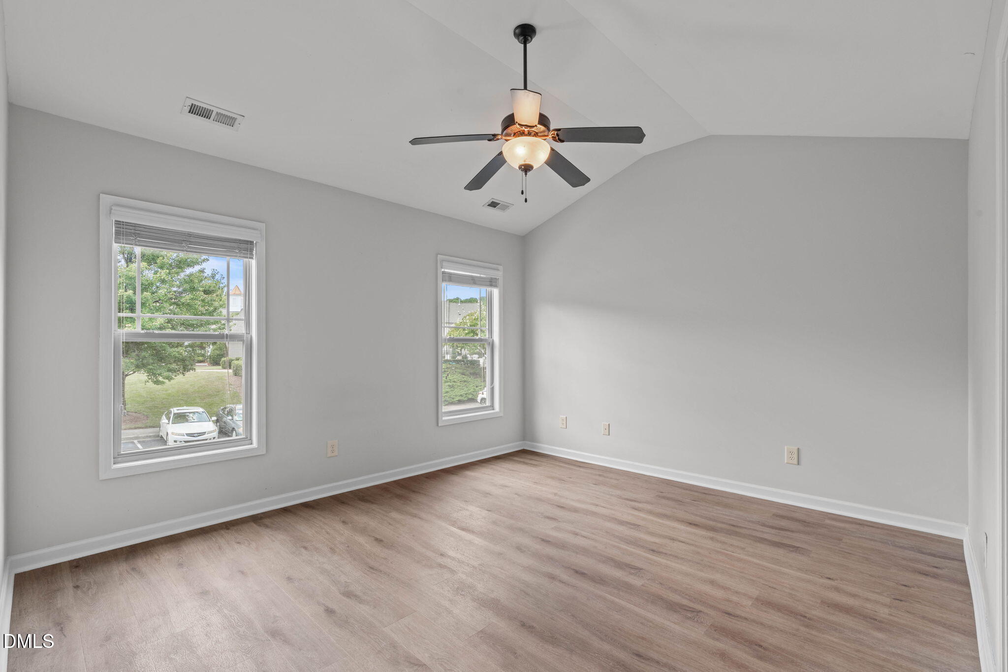 409 Matheson Place Property Photo 11