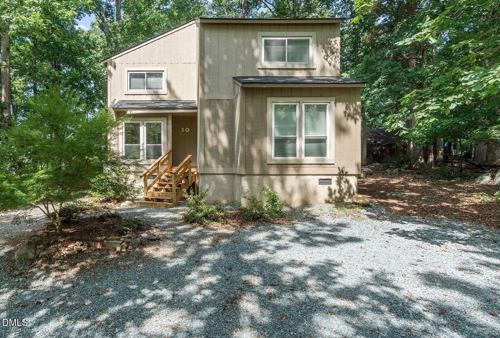 30 Benchmark Property Photo 1