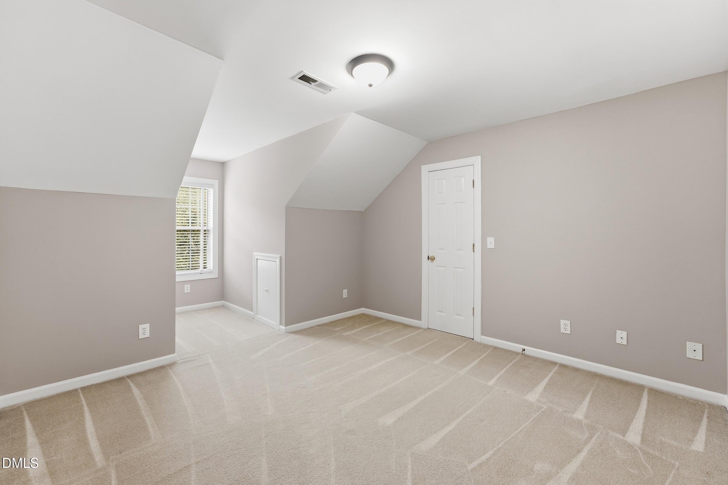 112 Myers Farm Court Property Photo 24