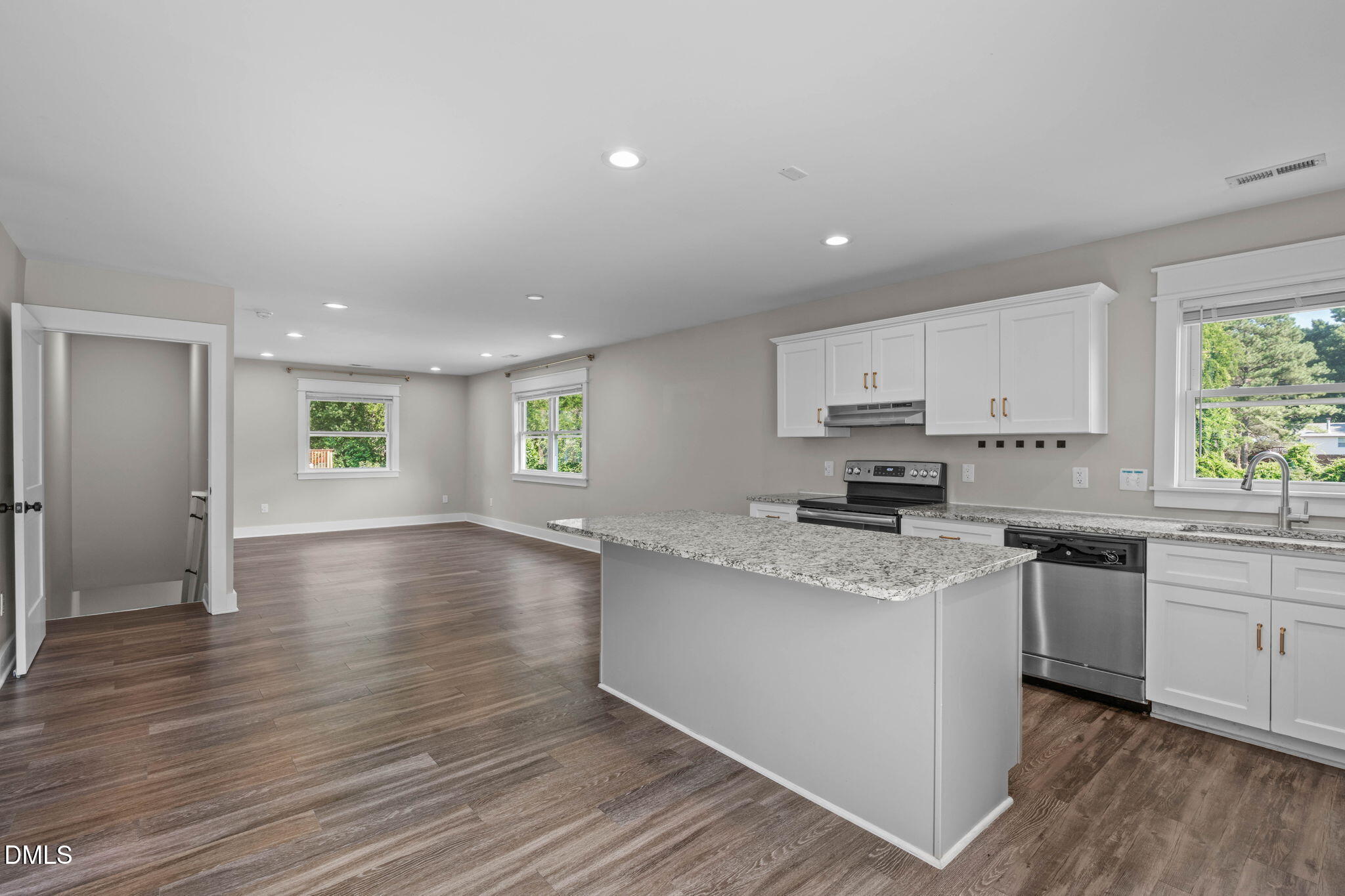 127 & 129 Barnhill Street Property Photo 14