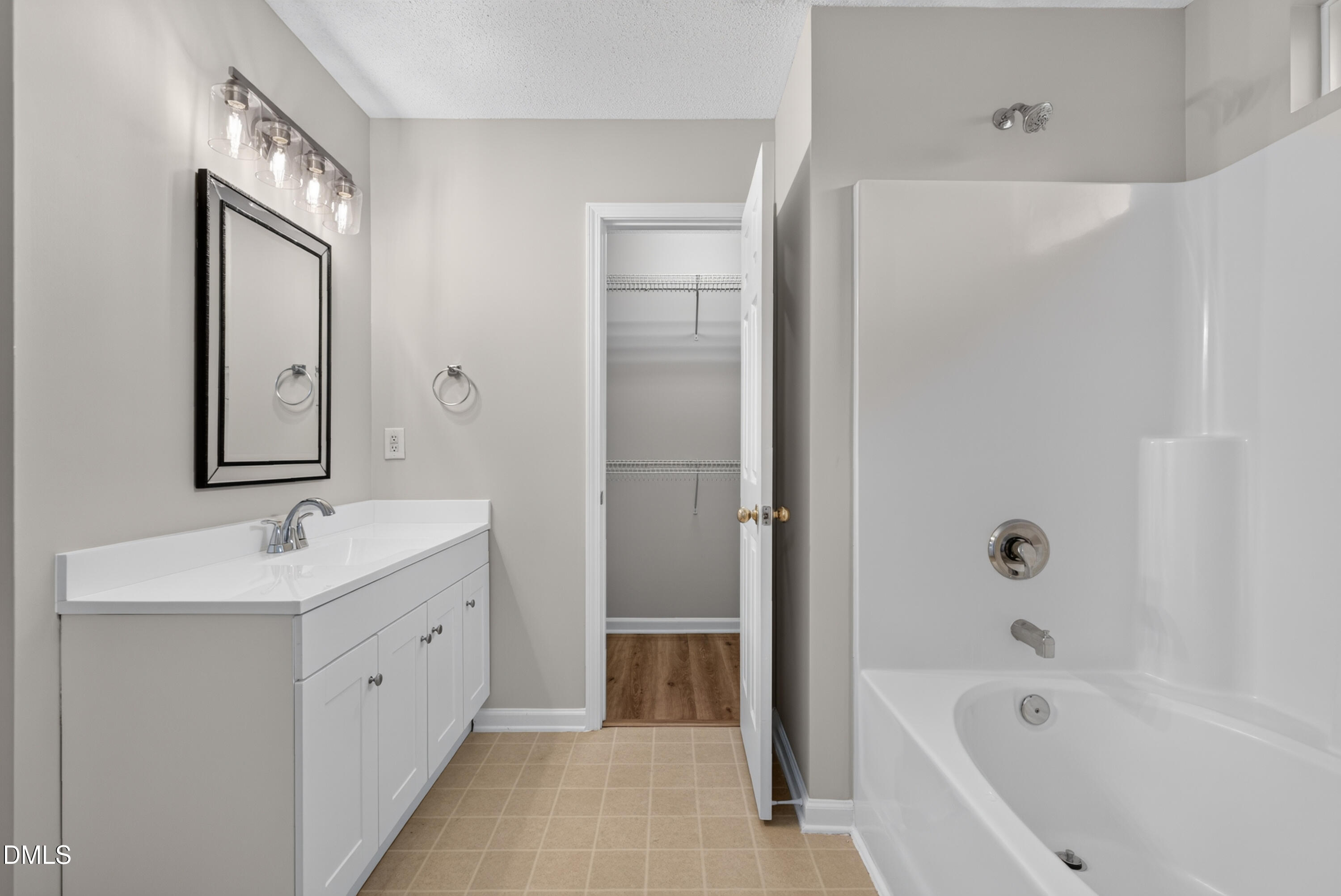 328 Downing Glen Drive Property Photo 19
