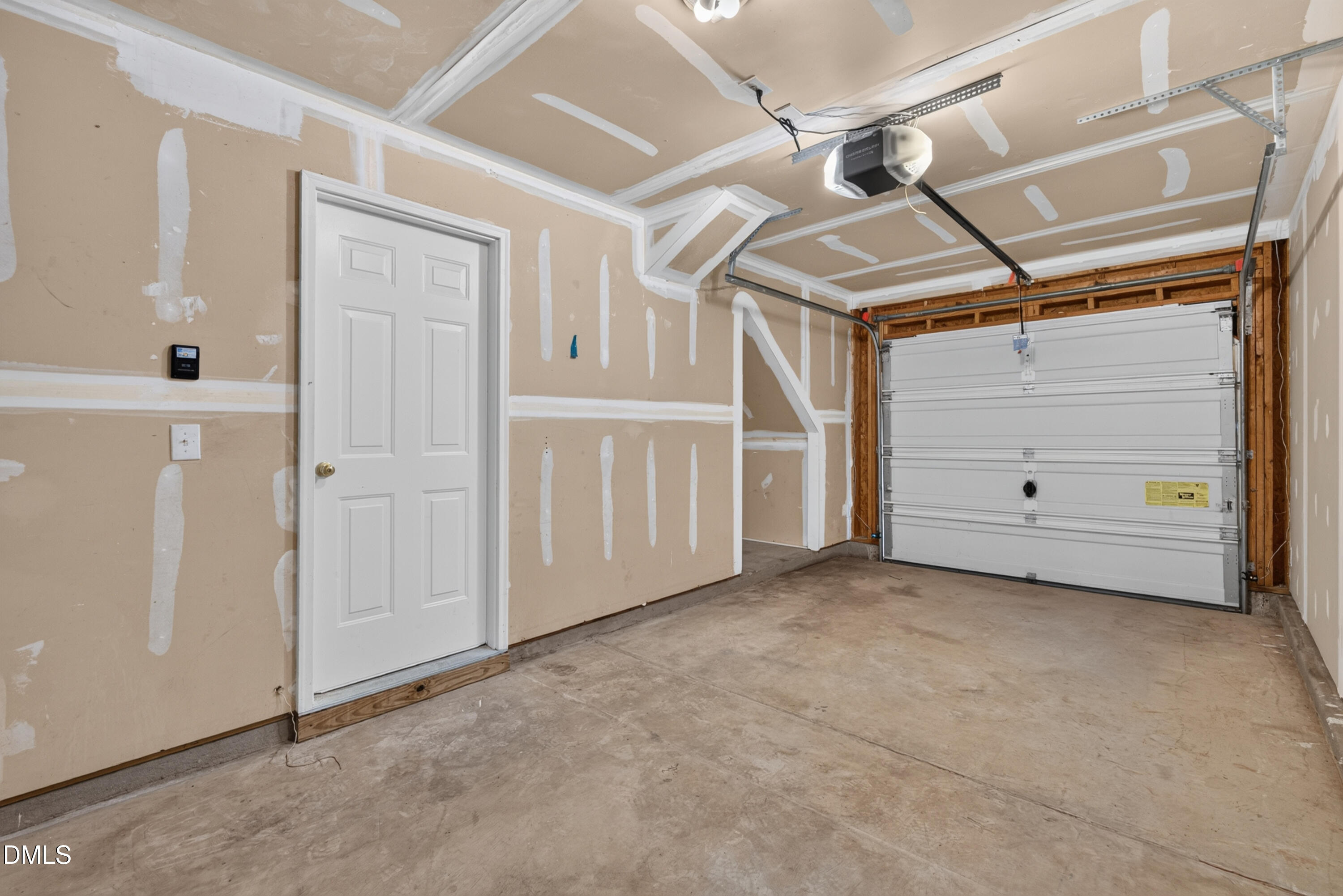 328 Downing Glen Drive Property Photo 30