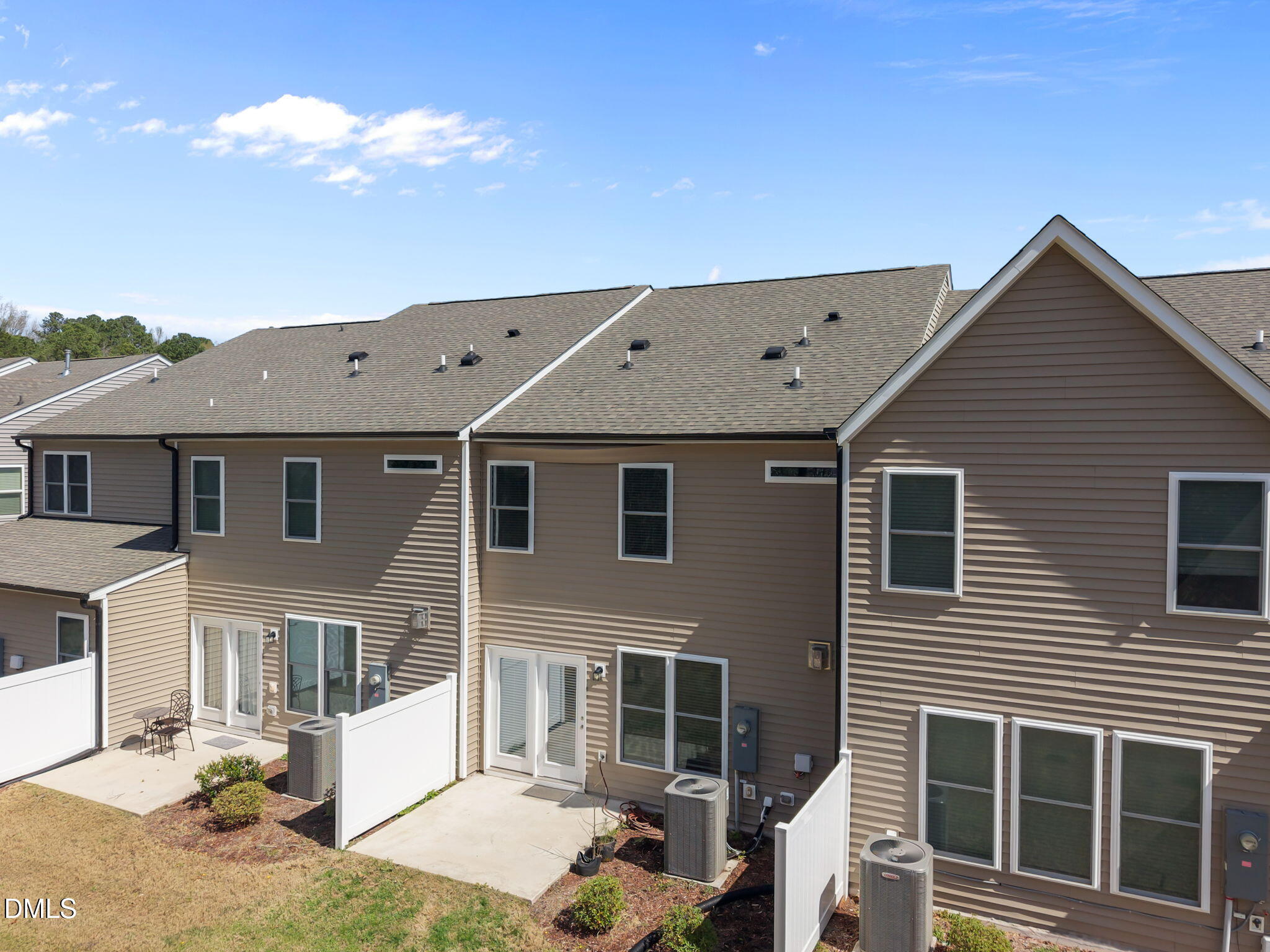 2024 Bunchberry Lane Property Photo 34
