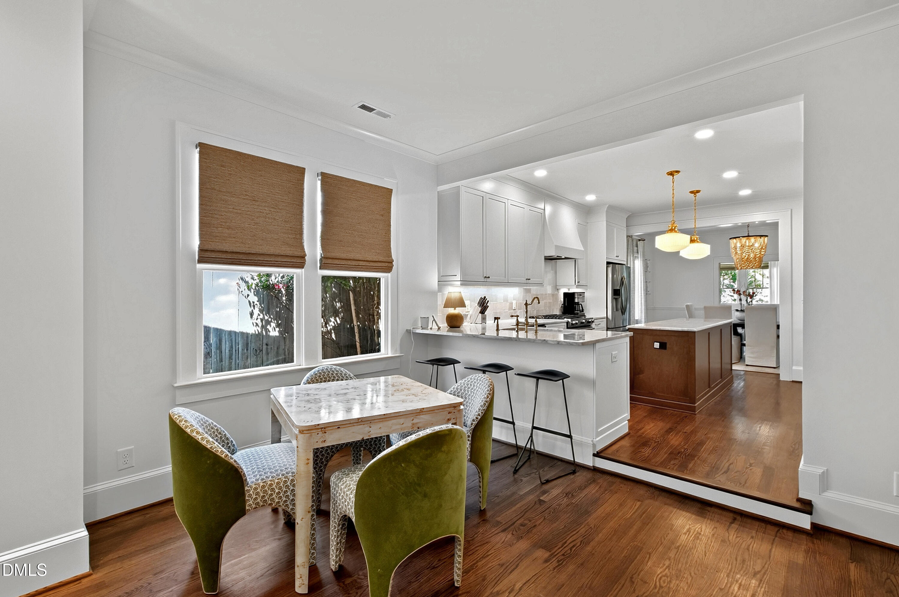 2231 The Circle Property Photo 16