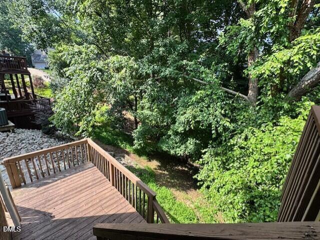 302 Rushingwater Drive Property Photo 17