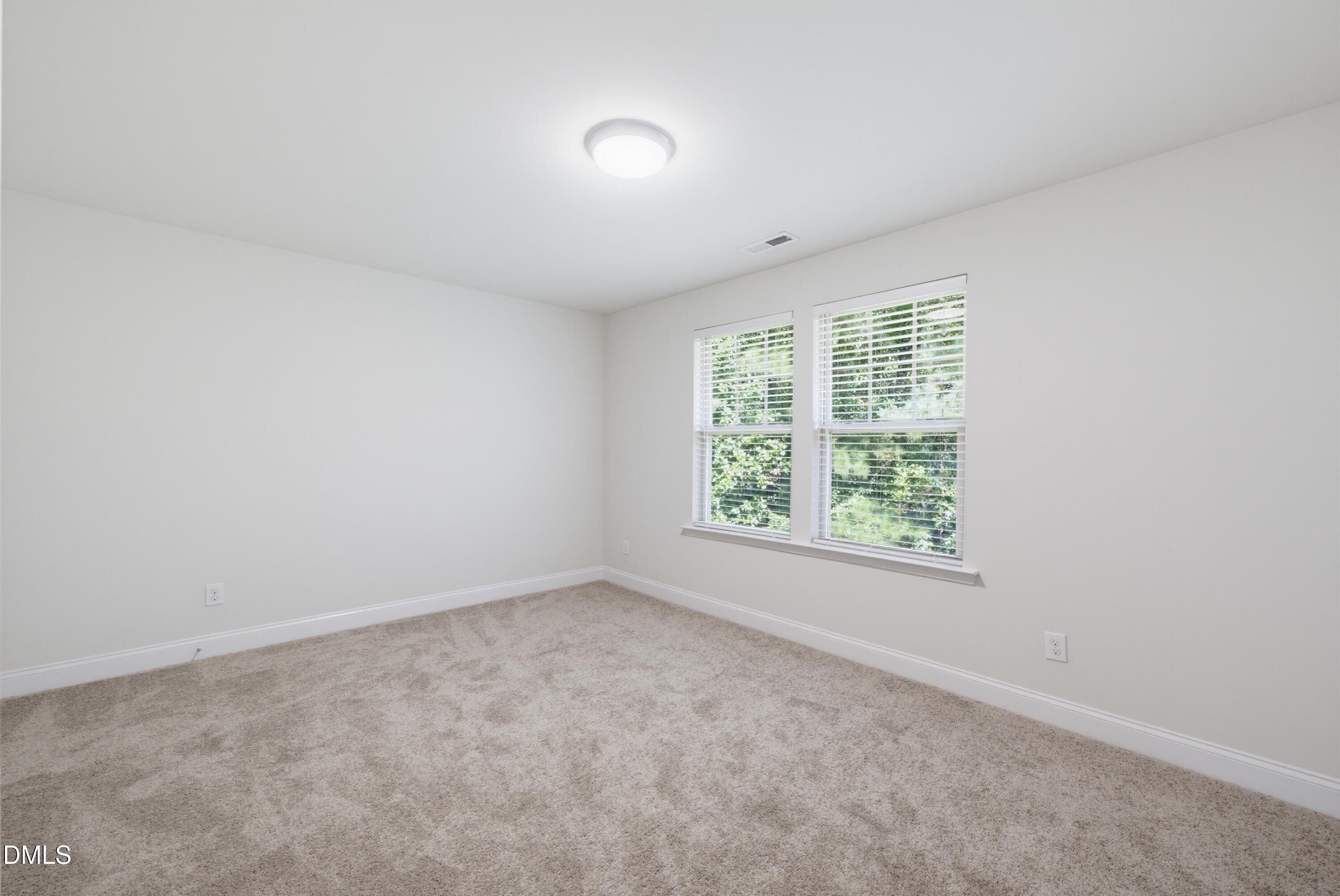 210 Davelyn Court Property Photo 10