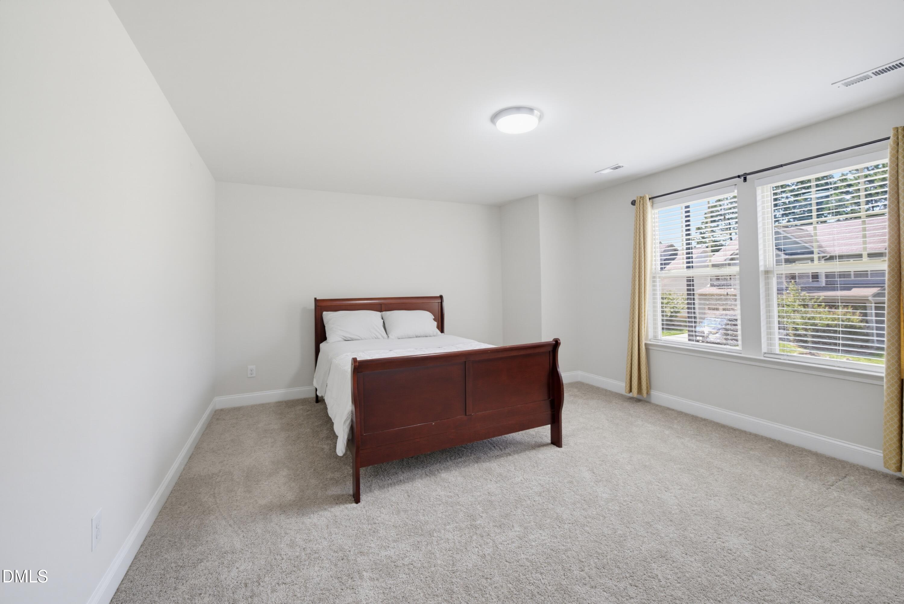 210 Davelyn Court Property Photo 25