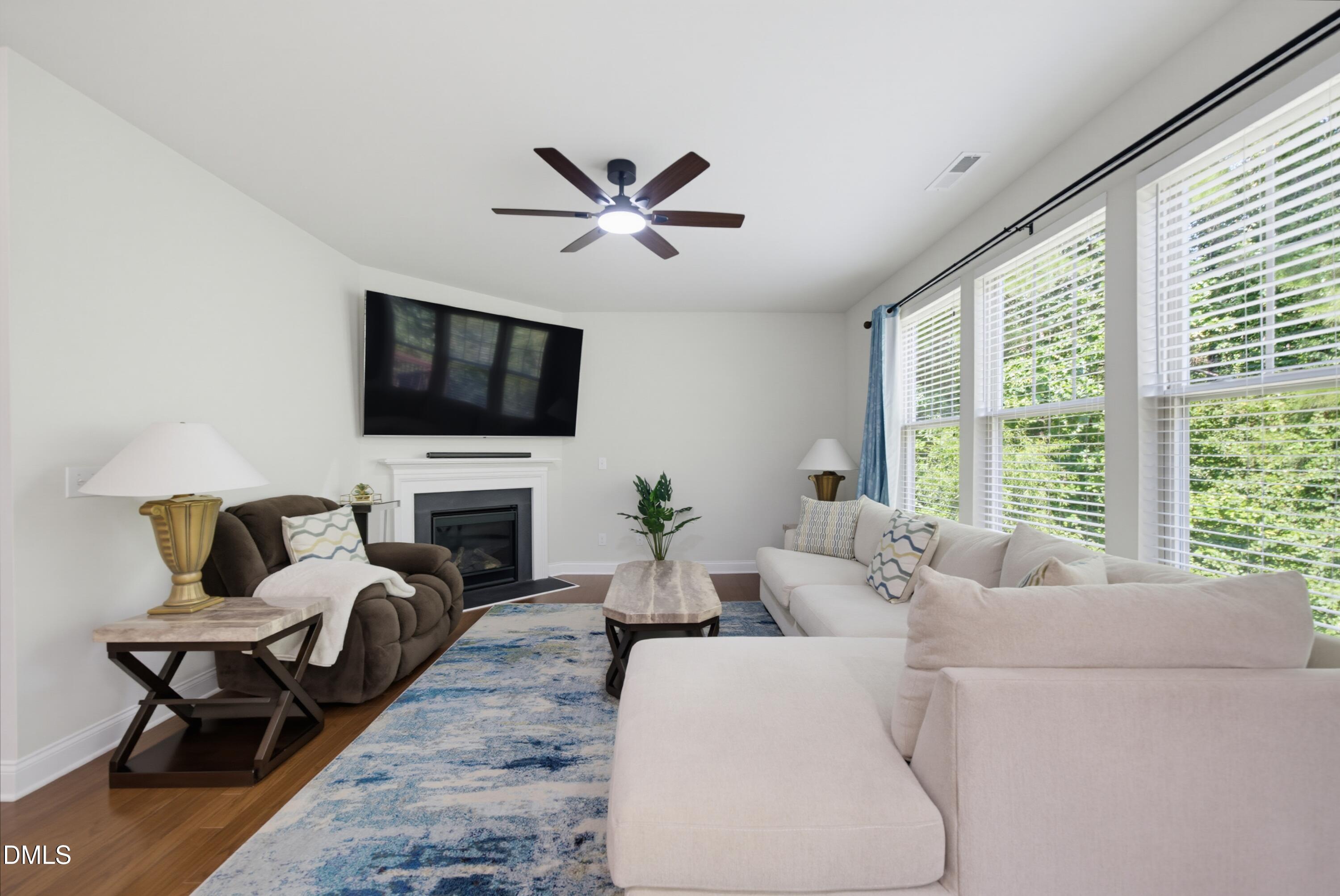 210 Davelyn Court Property Photo 40