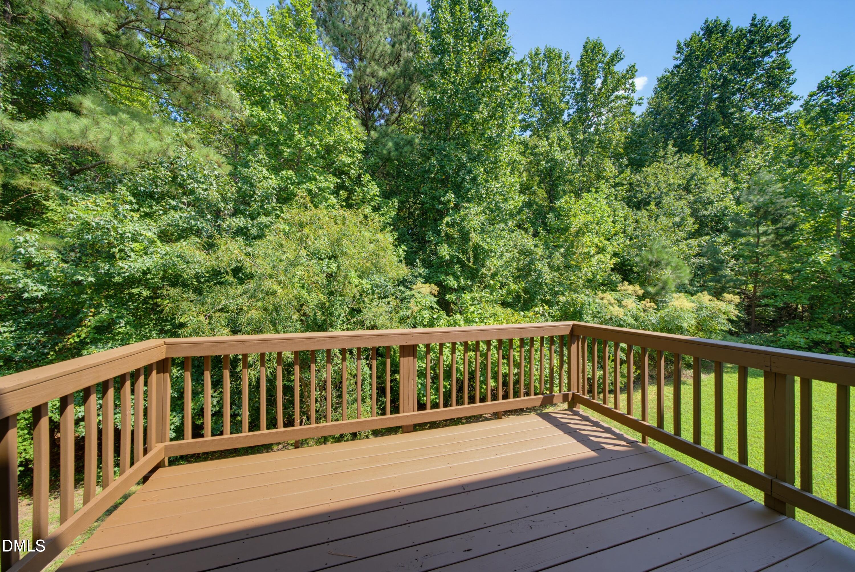 210 Davelyn Court Property Photo 43