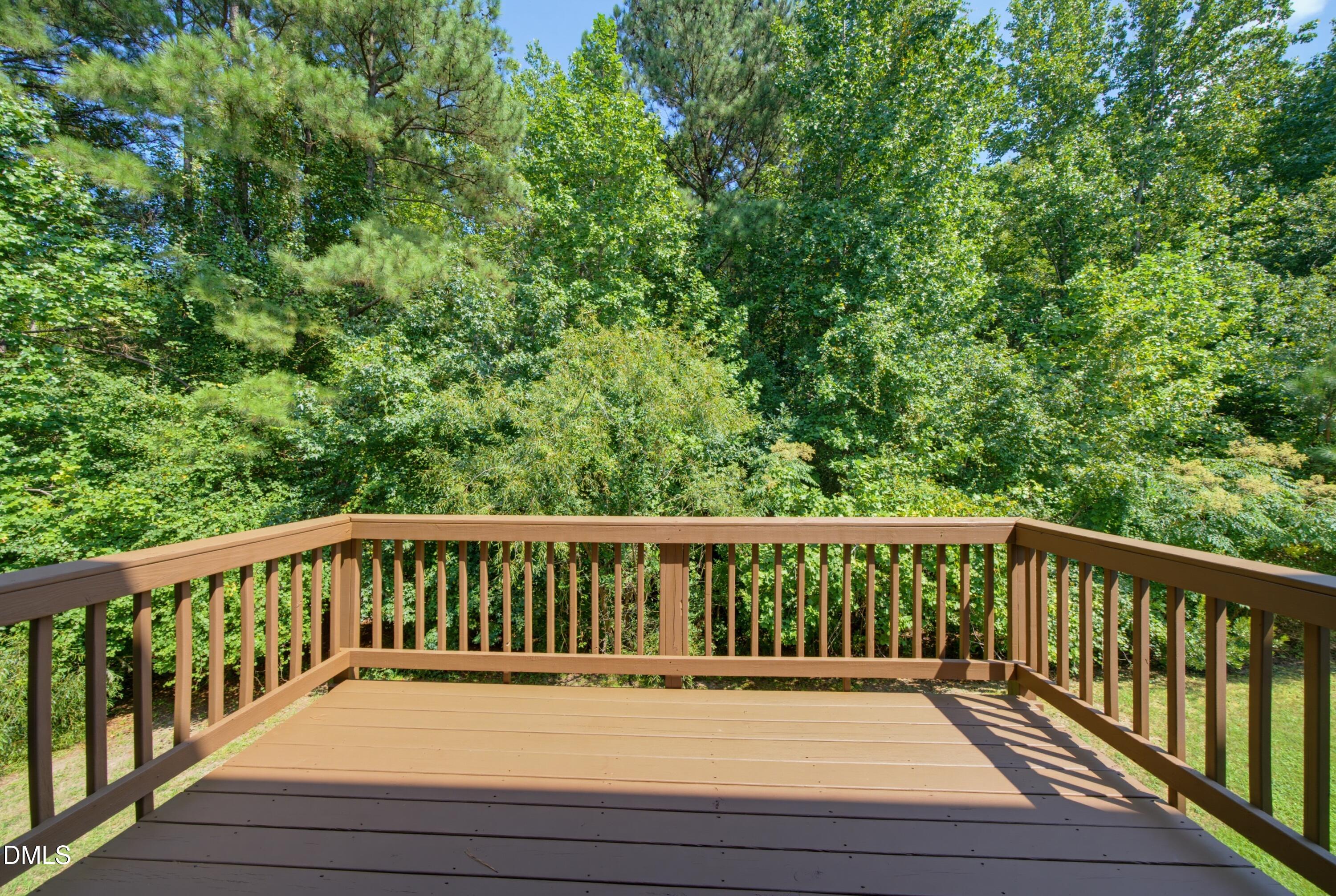 210 Davelyn Court Property Photo 44
