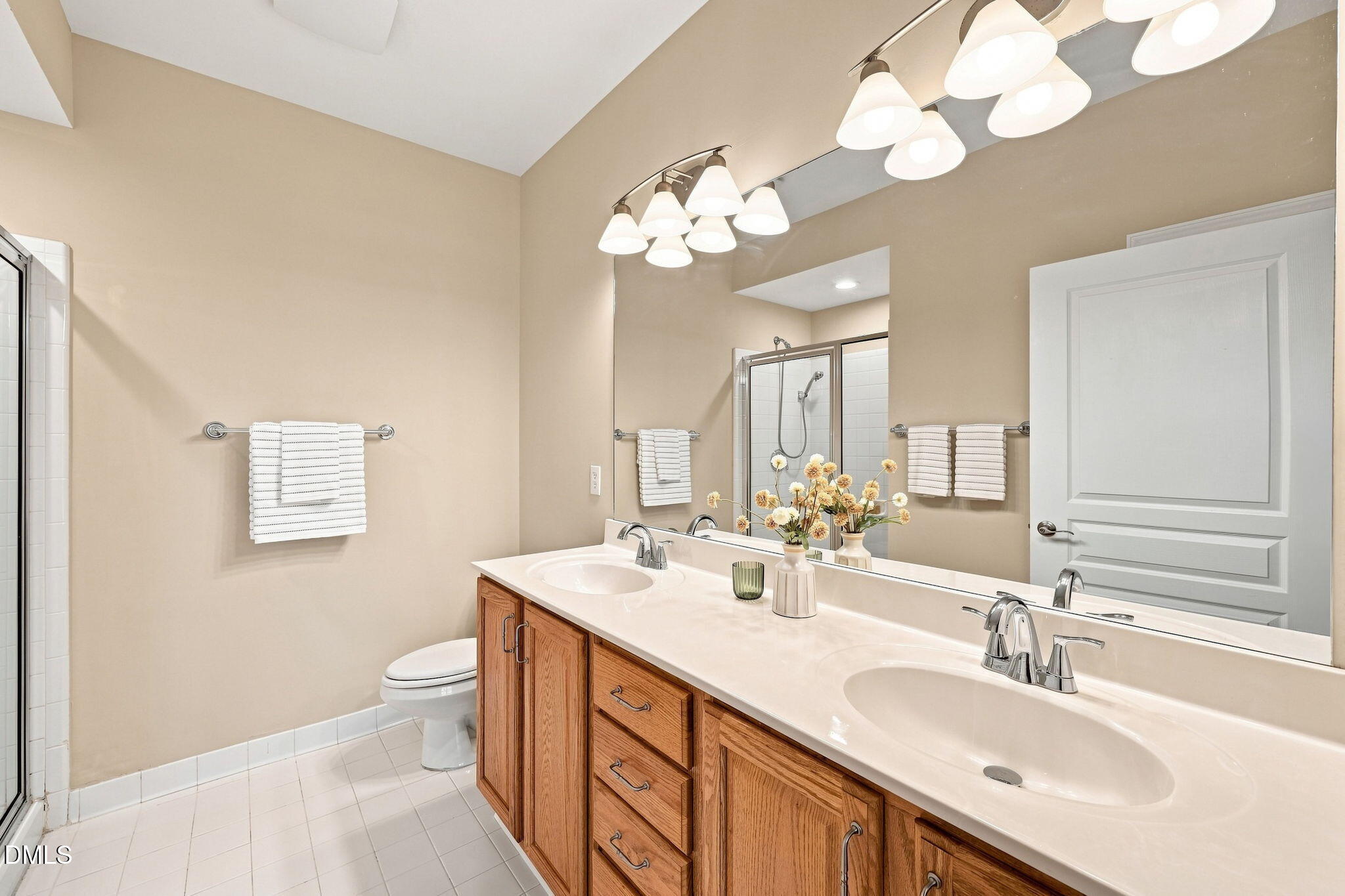 512 Ives Court Property Photo 19