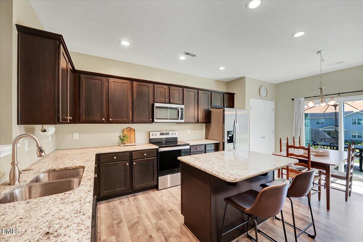 64 Jester Court Property Photo 8