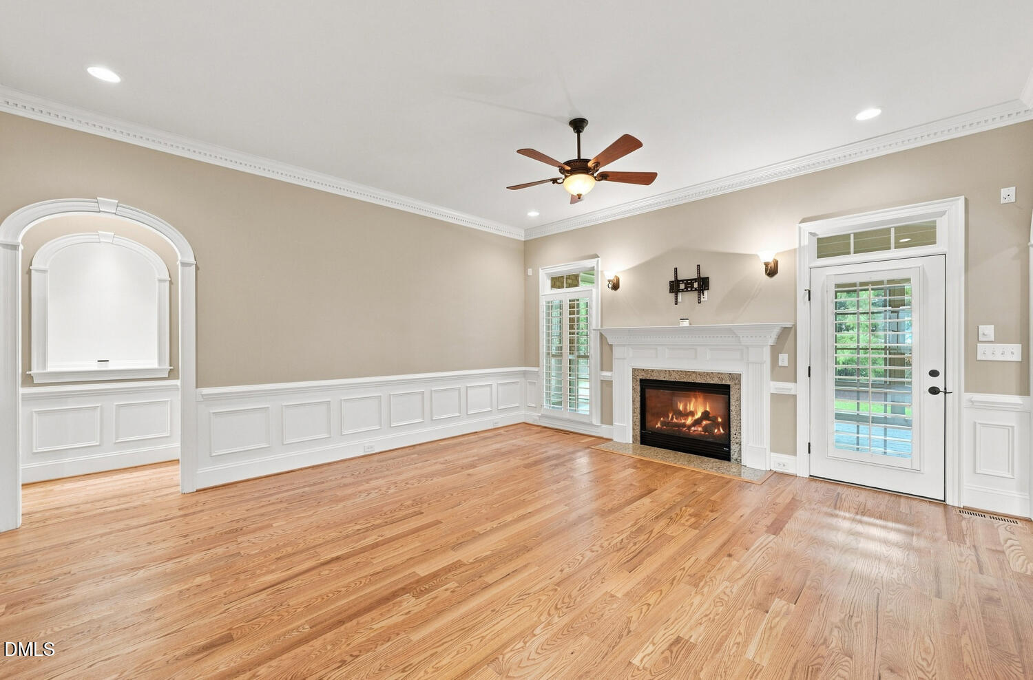 702 Cambridge Hall Loop Property Photo 13