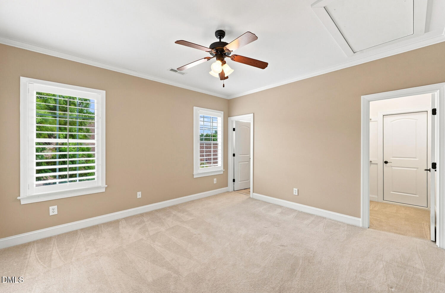 702 Cambridge Hall Loop Property Photo 34