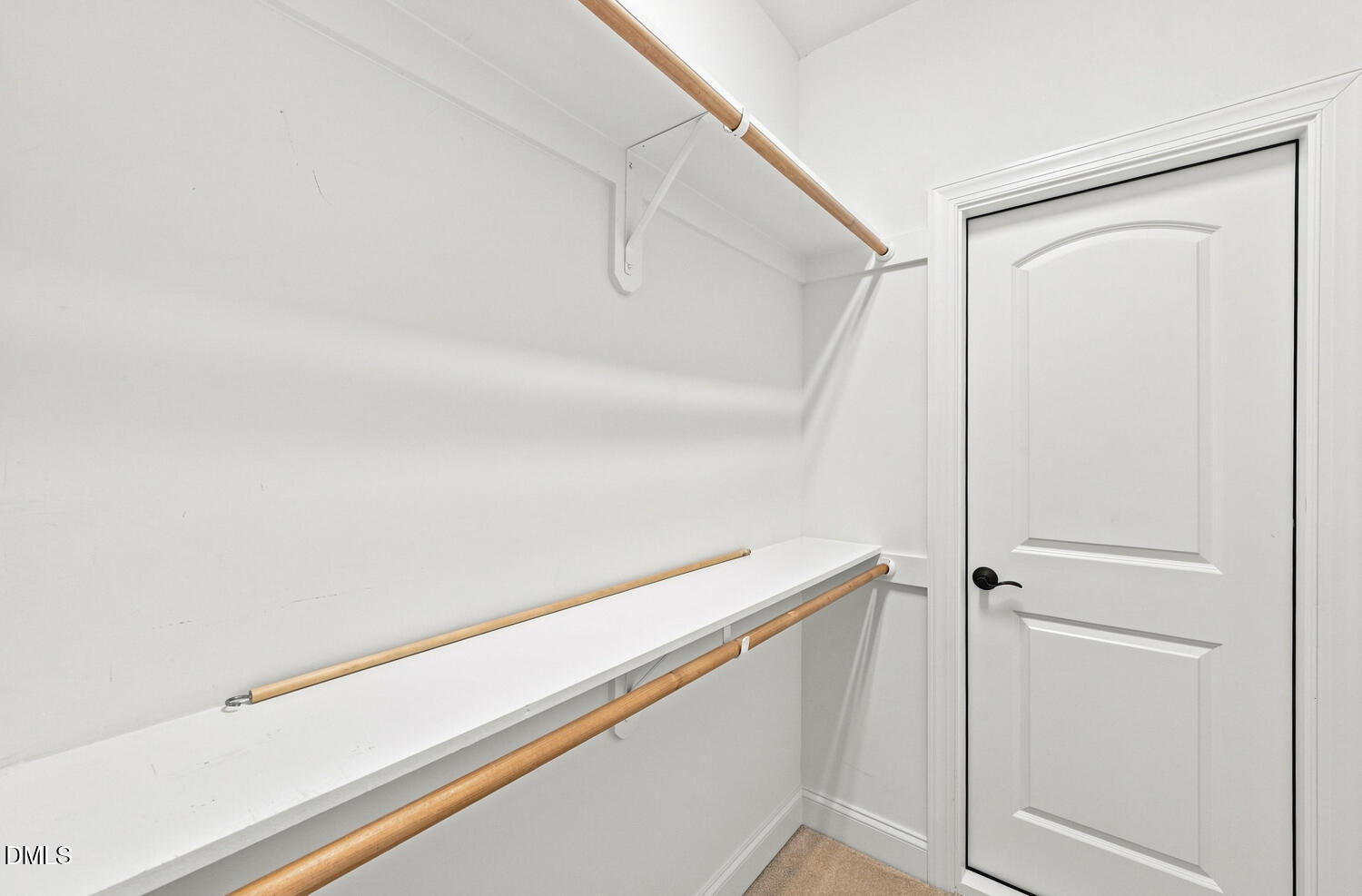 702 Cambridge Hall Loop Property Photo 36
